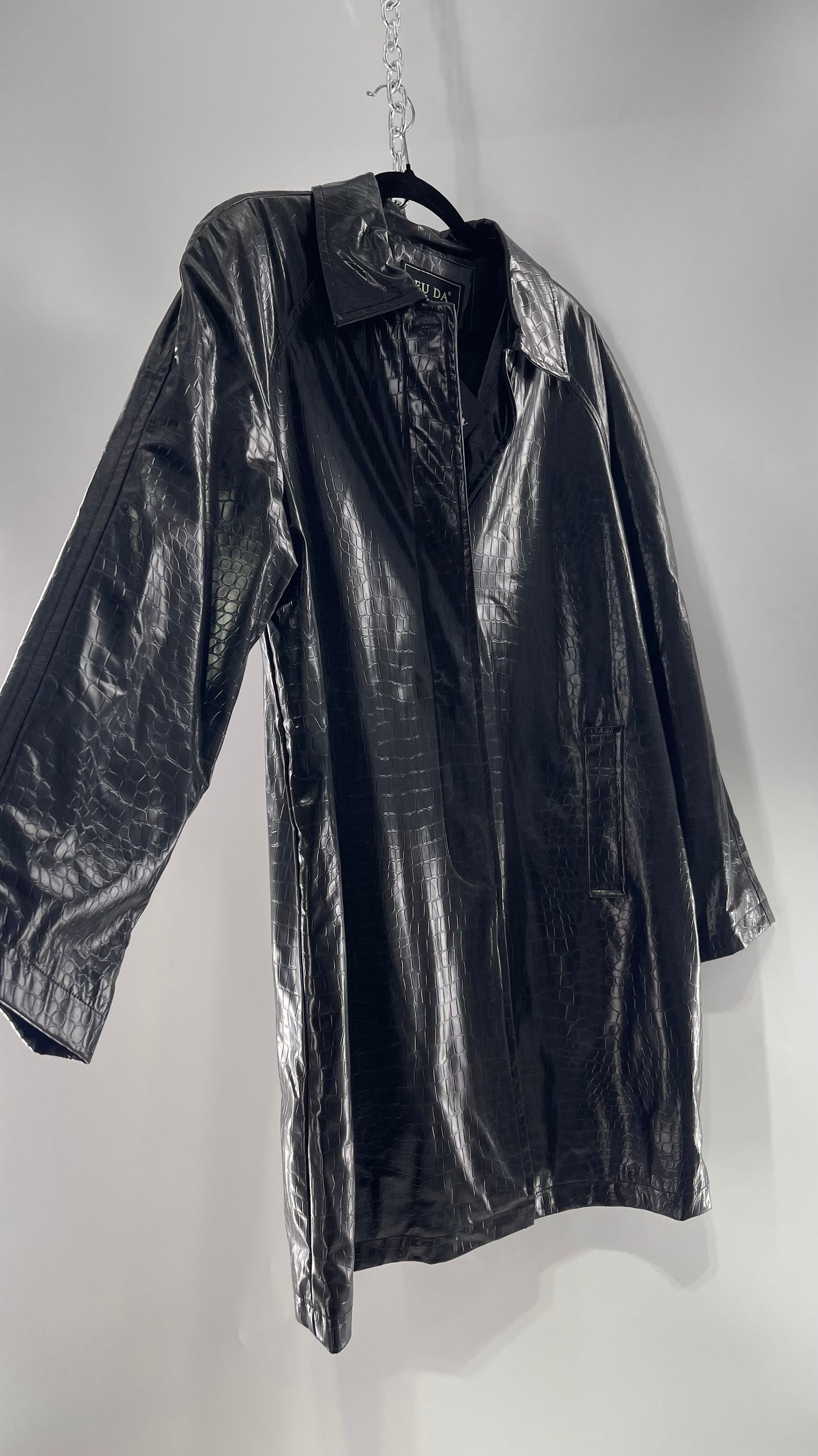 FU DA NEW YORK Black Crocodile Embossed Coat (C) (XL)