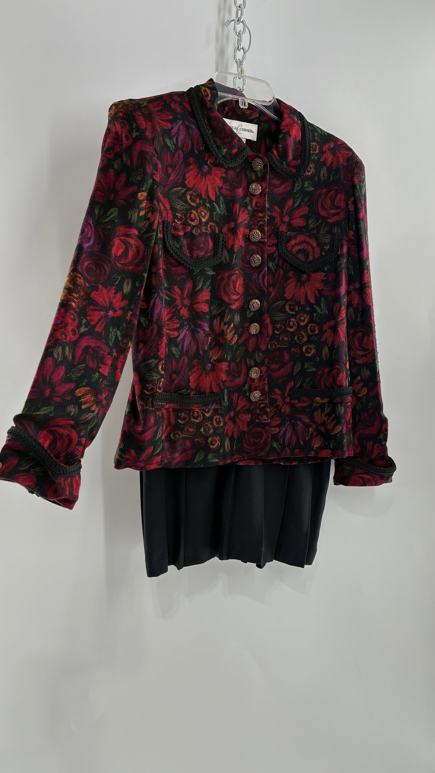 Vintage Suit Set with Gold Button, Deep Floral Blazer and Pleated Upcycled Mini Skirt (6)