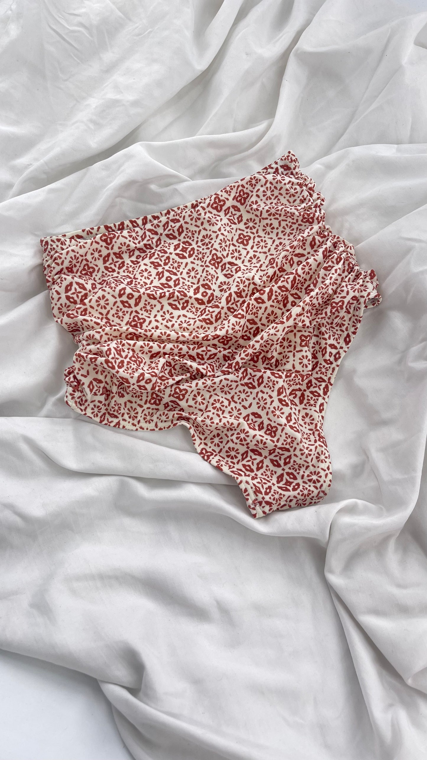 Urban Outfitters Out From Under Ruched High Waist Swim Bottoms (Small)