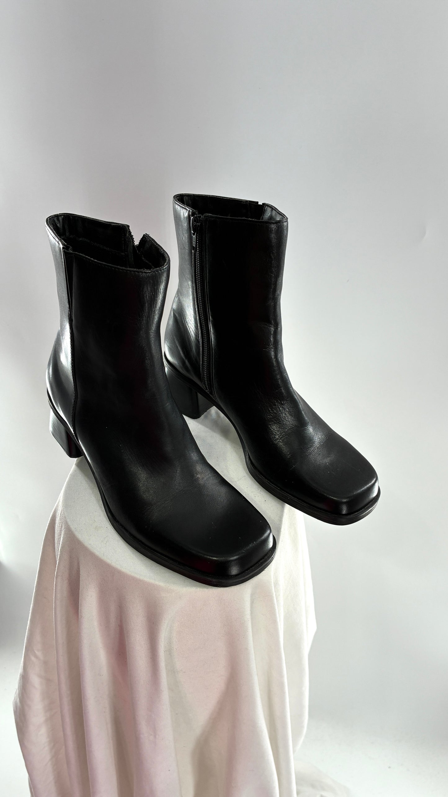 Vintage Naturalizer Black Square Toe Genuine Leather Block Heel Boots Made in Brazil (8)