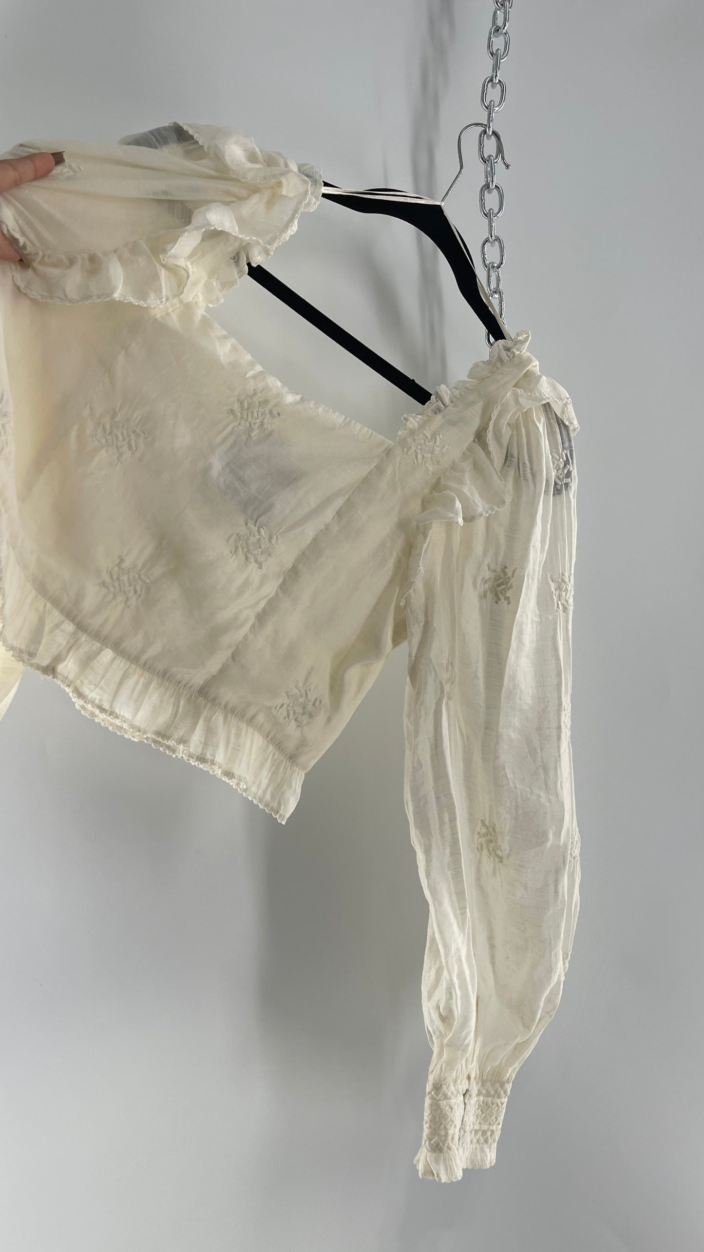 Free People White Cotton Bubble Sleeve Blouse with Embroidered Details (Medium)