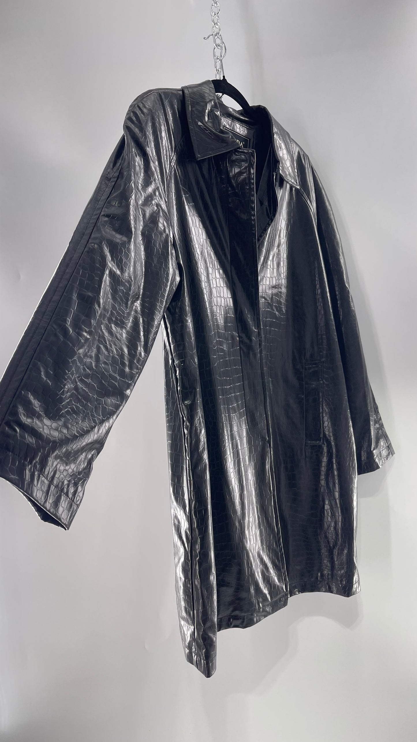 FU DA NEW YORK Black Crocodile Embossed Coat (C) (XL)