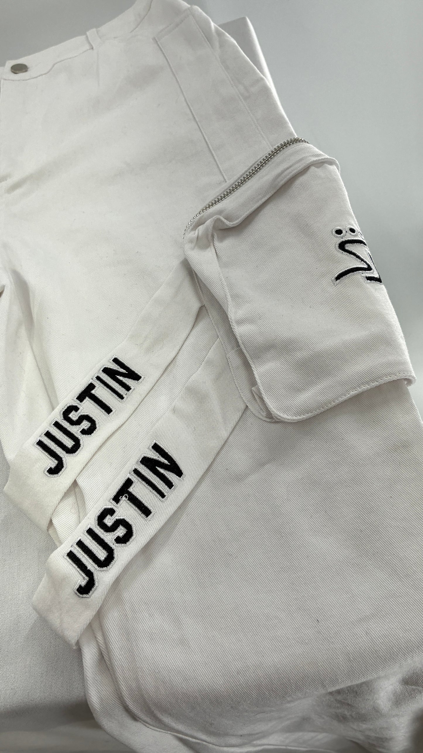 Designer SHANE JUSTIN White Stacked Extendo Cargo Pants with Embroidered Logo Pants and Tags Attached (Small)