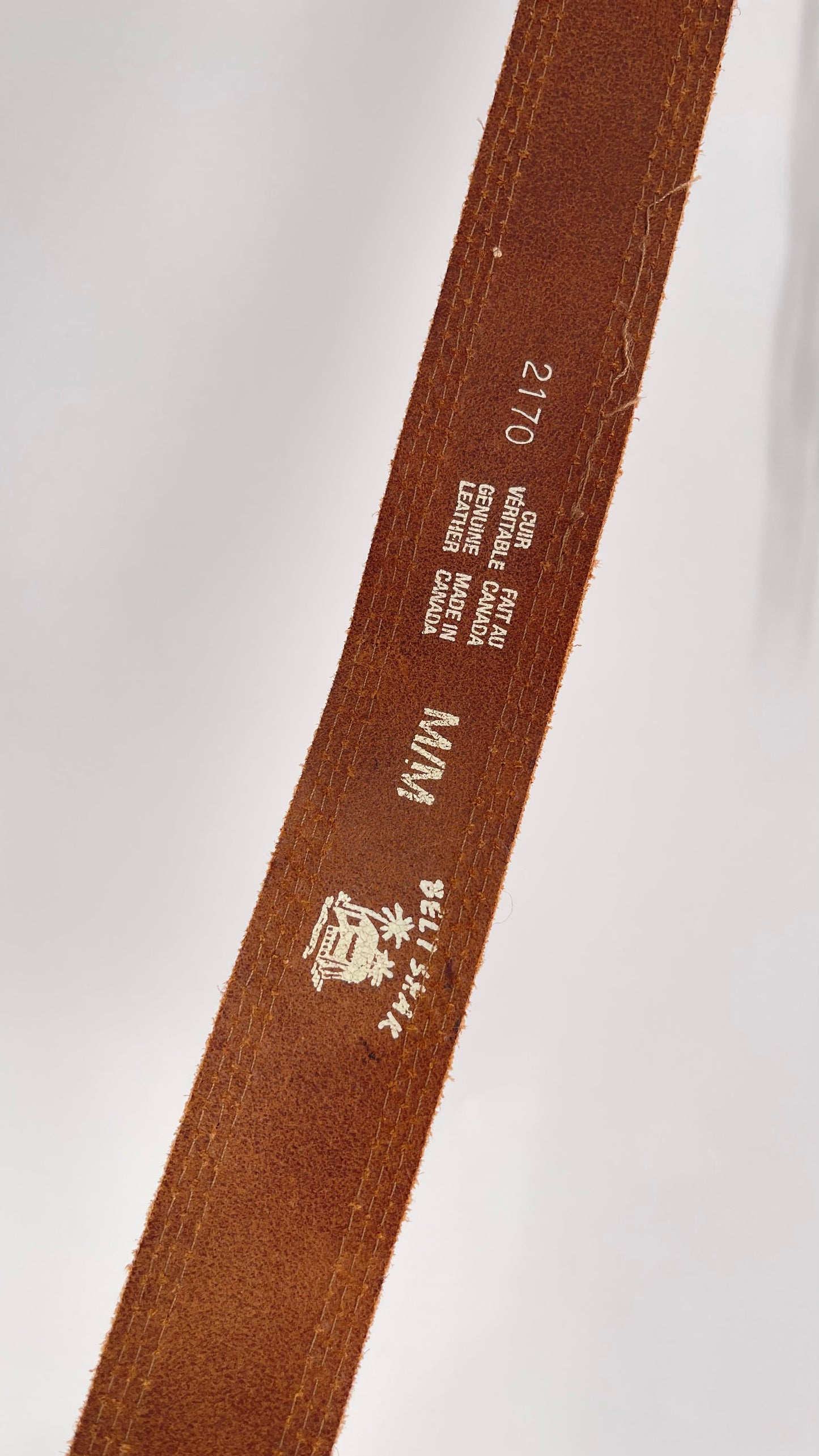 Vintage Belt Shak Brown Leather Belt with Stitching and Embossed Silver Metal Buckle (M)