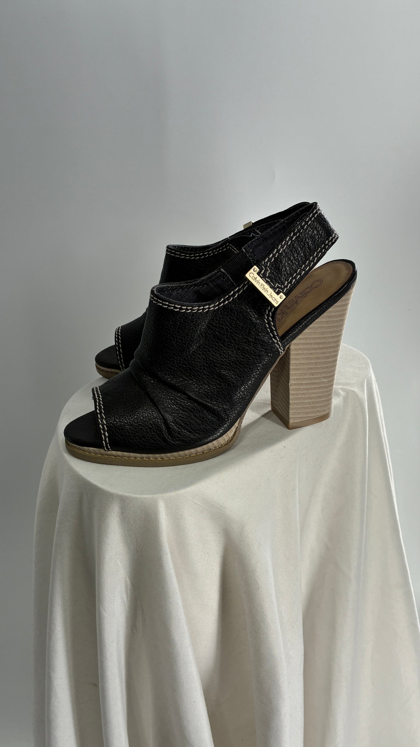 Calvin Klein Peep Toe, Ruched Black Leather Block Heel Slingbacks (7.5)