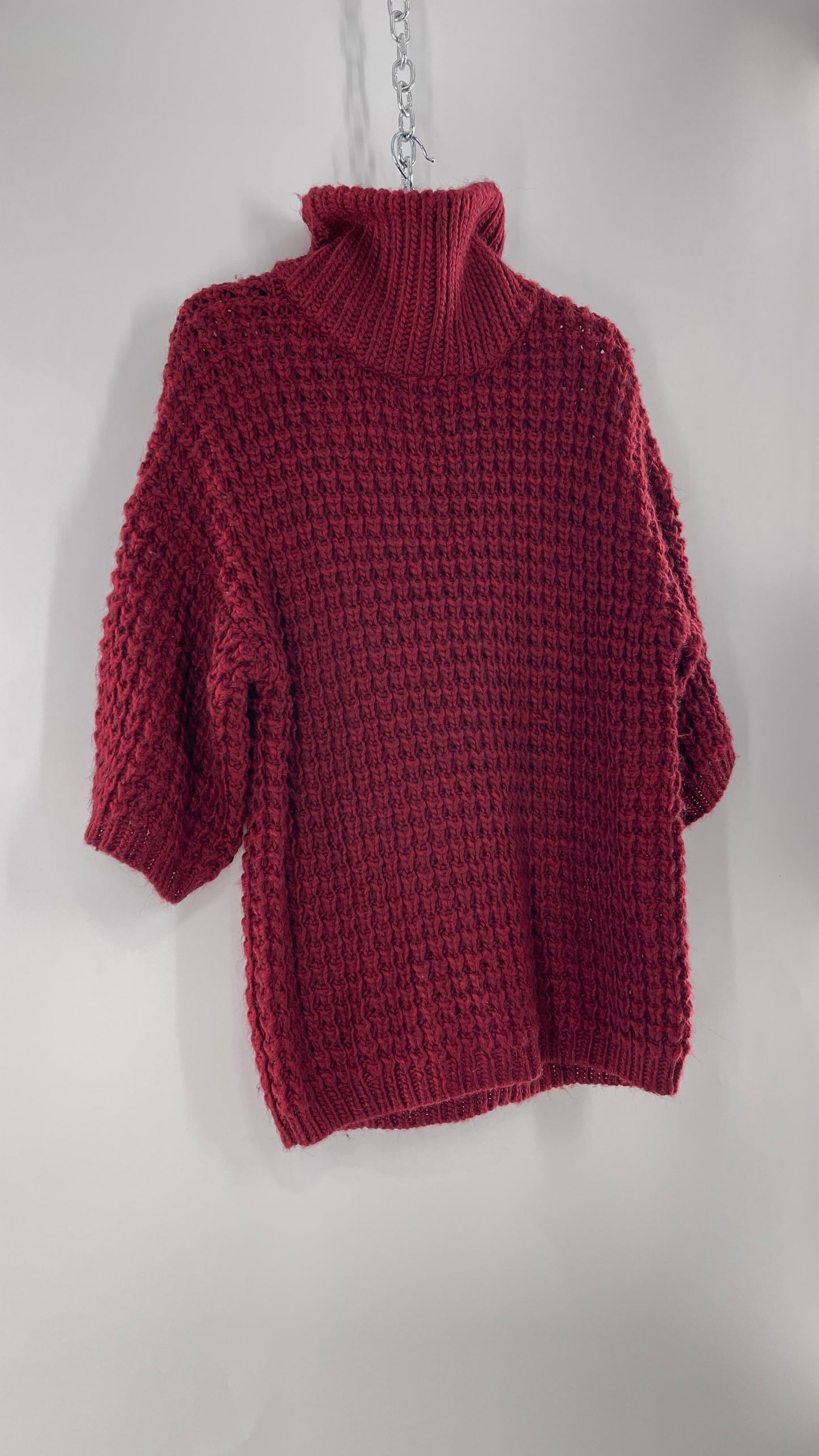 Anthropologie Thick Knit Burgundy/Maroon Short Sleeve Slouchy Turtle/Mock Neck Sweater (Large)