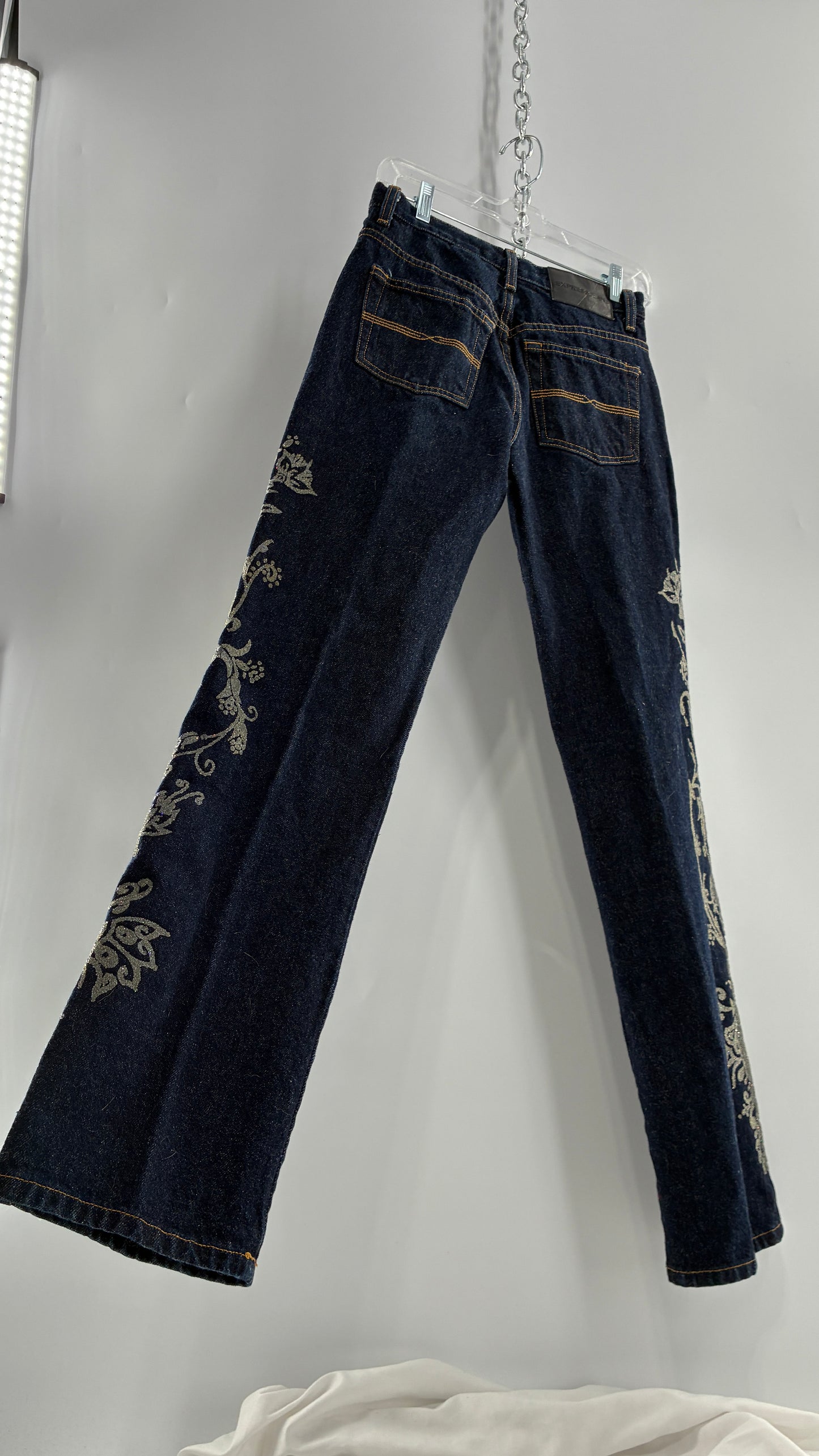 Vintage EXPRESS JEANS Dark Wash with Iridescent, Embellished, Textured Design Running Down Pant Leg (3/4)