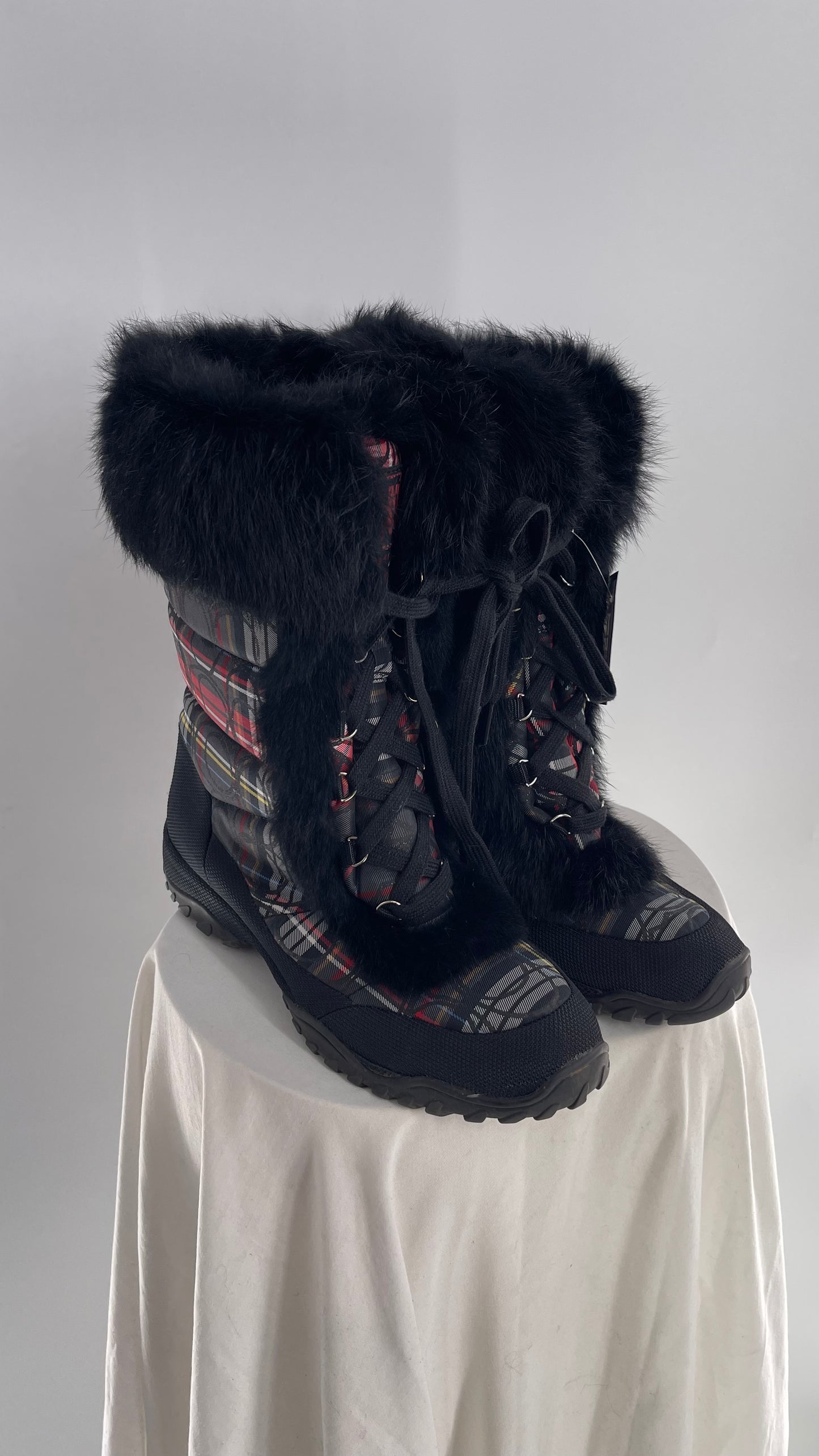 Vintage COACH Jennie Plaid Quilted Logo Patterned Boots with Rabbit Fur Trim (9)