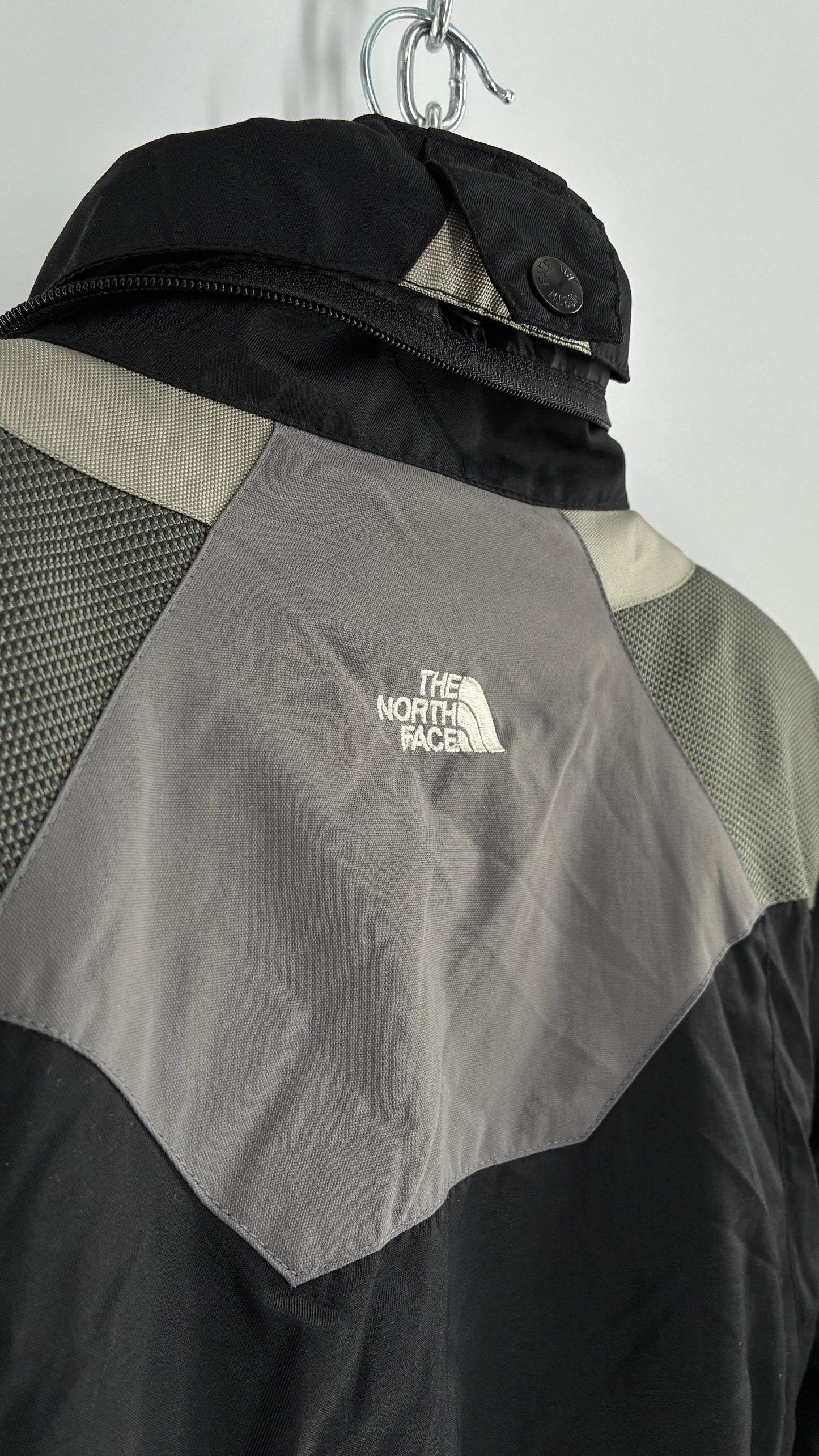 Vintage The North Face Steep Tech Women’s Waist Cinching Belted Ski Style Jacket (Medium)