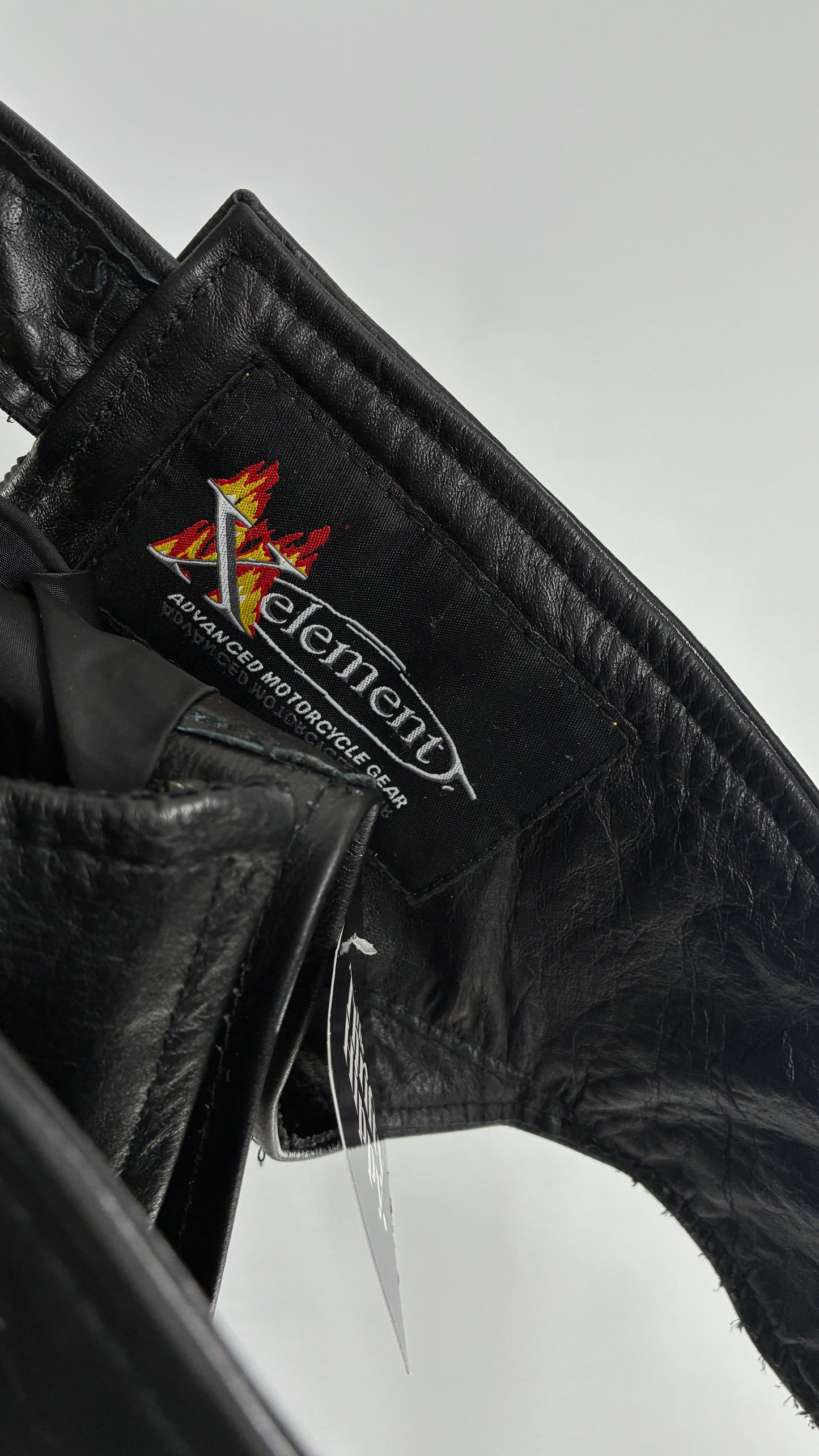 Vintage Xelement Black Genuine Leather Motorcycle Chaps with Side Zipper and Button Closure (34)