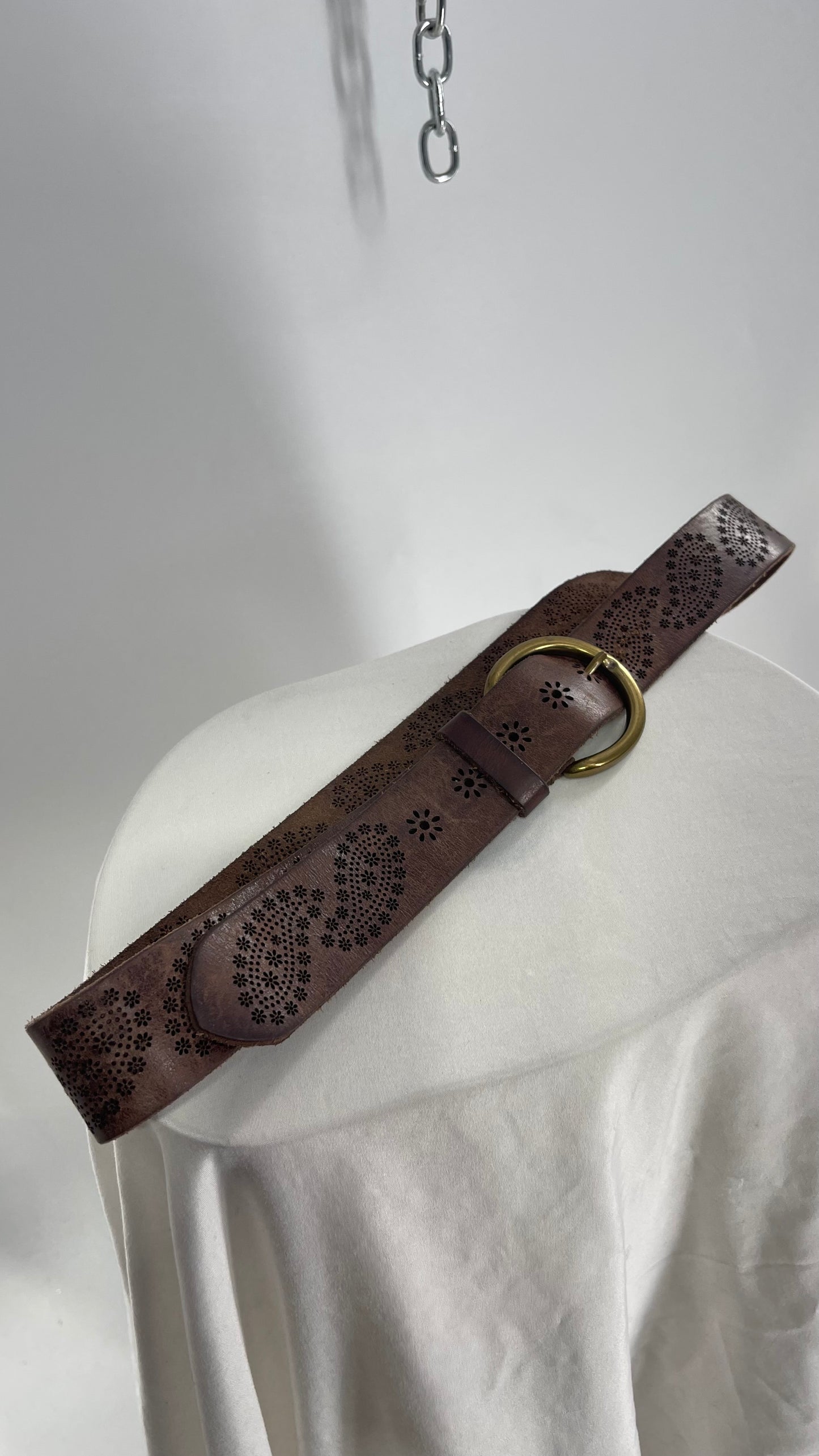 Vintage Lucky Brand Brown Leather Perforated Paisley Belt (Medium)