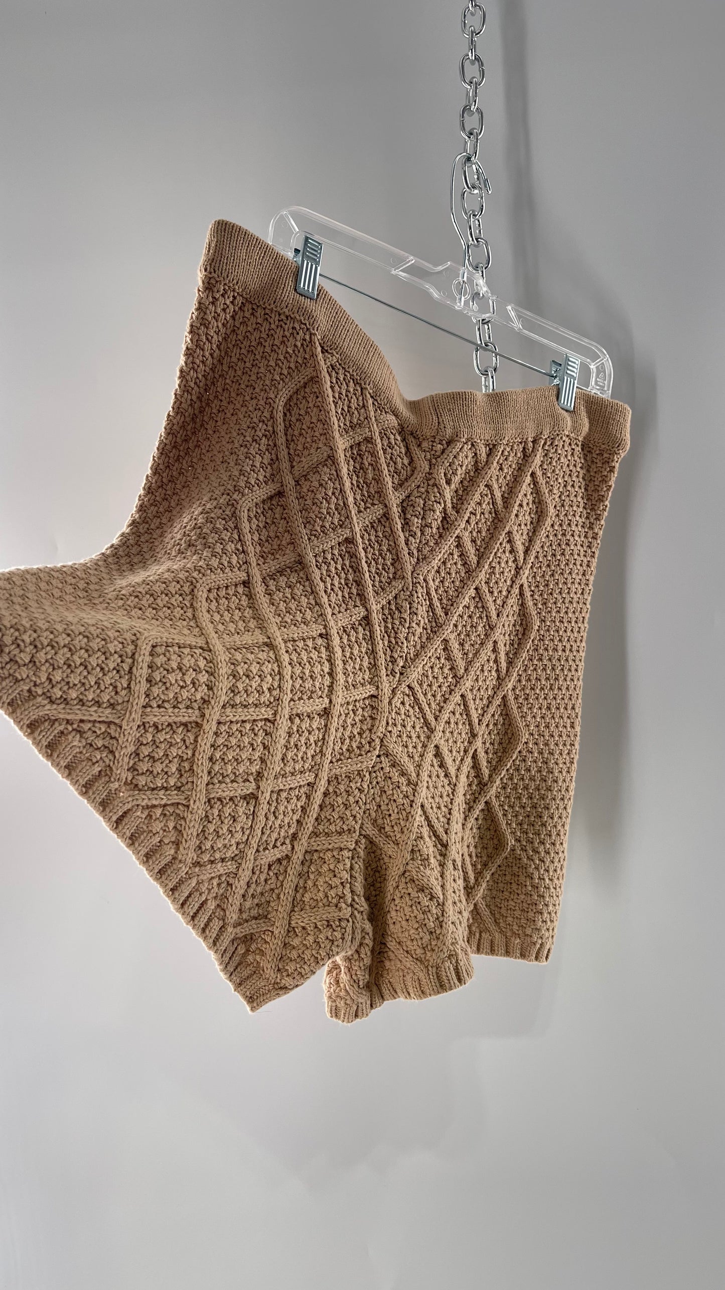 Anthropologie Current Air Knit Tan Crochet Argyle Shorts(XL)