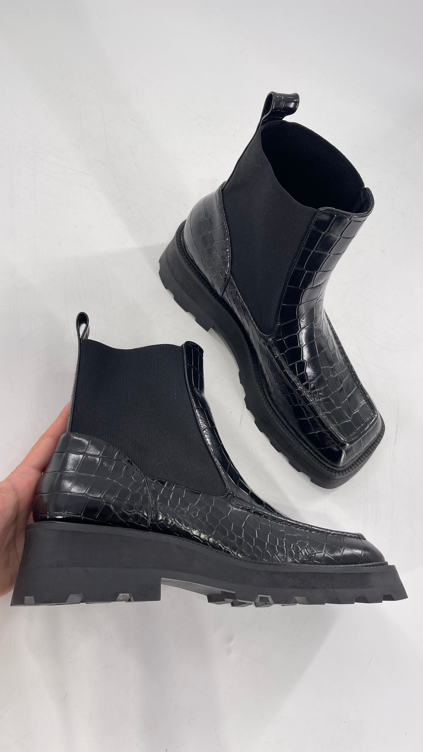 INTENTIONALLY Black Patent Crocodile Embossed Extreme Square Toe Boots (10)