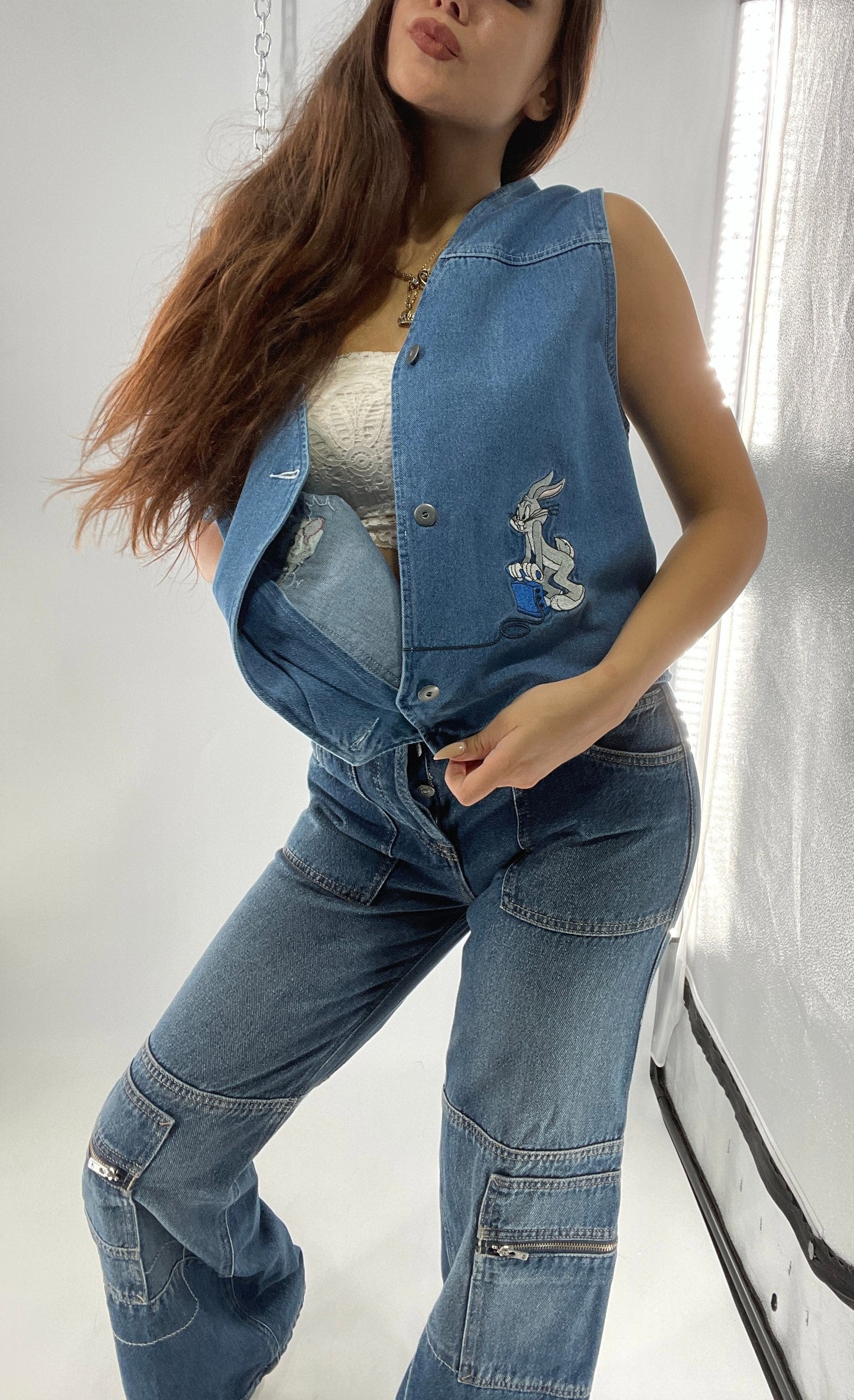 Vintage Looney Tunes Denim Vest with Embroidered Characters (Large)