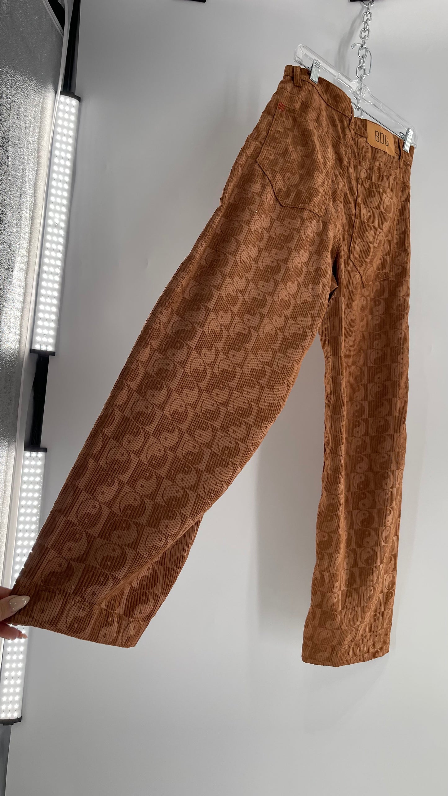 BDG Corduroy Checkered Ying Yang Straight Legs (28)
