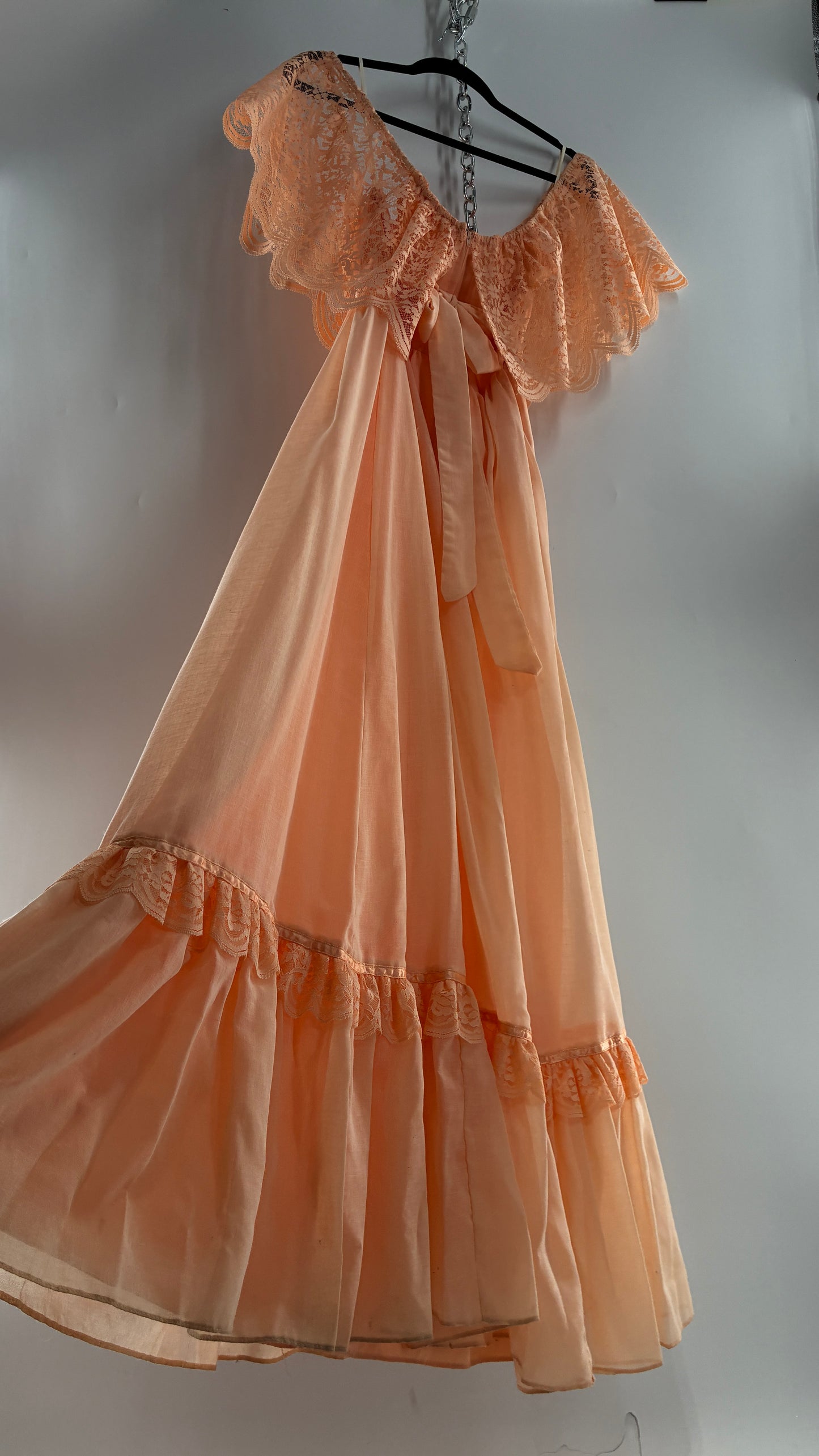Vintage 1960s Ruffled Off the Shoulder Peach Full Length Voluminous Gown with Tie Back (9/10)
