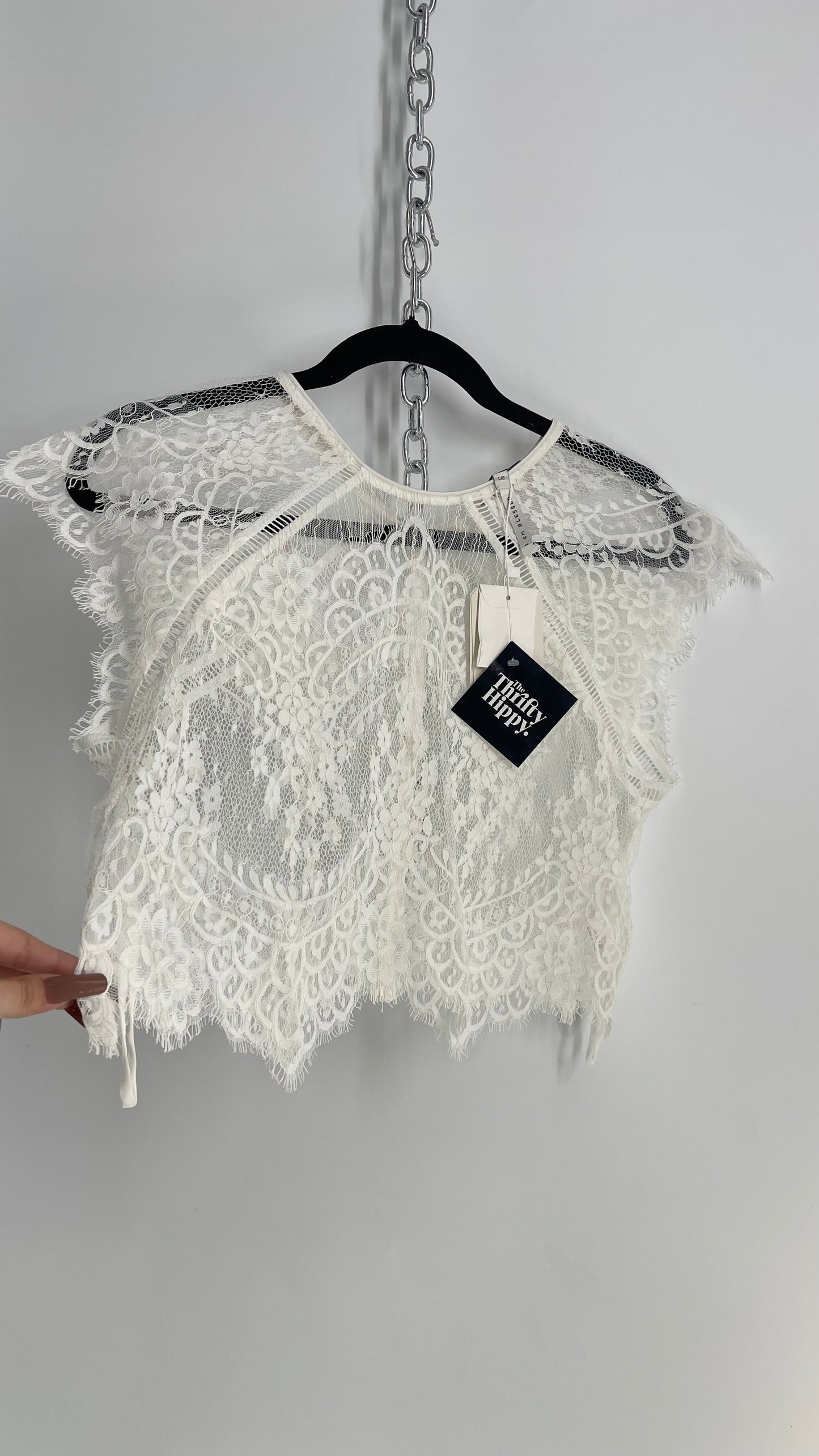 Catherine Deane ITÁLIA White Lace Button Back Short Sleeve Topper Covered in Beading with Tags Attached (Large)
