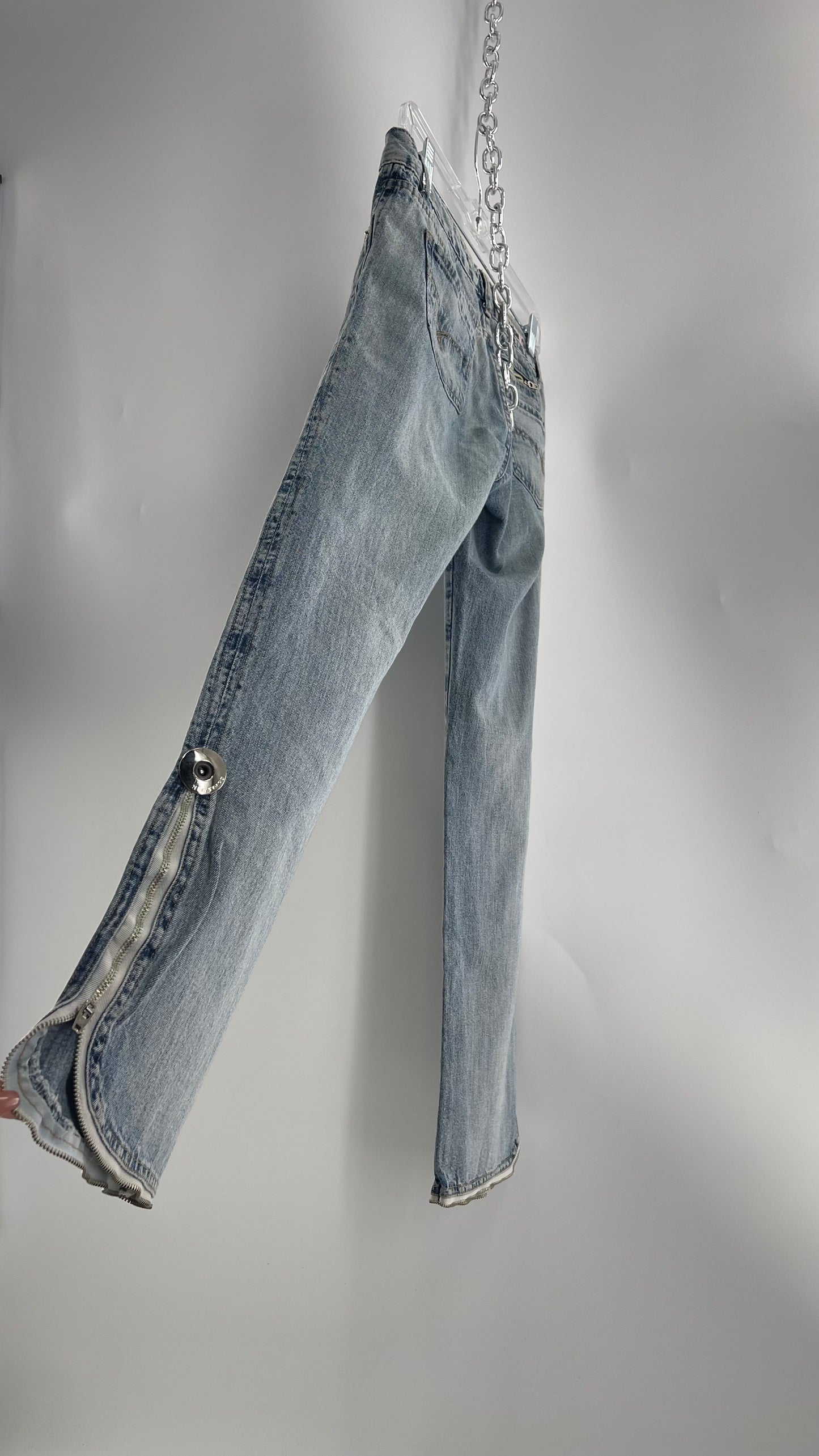 Vintage New Trips Light Wash Kick Flare Jeans with Zipper Hem Detail, V Waistline and Oversized Metal Buttons (40)