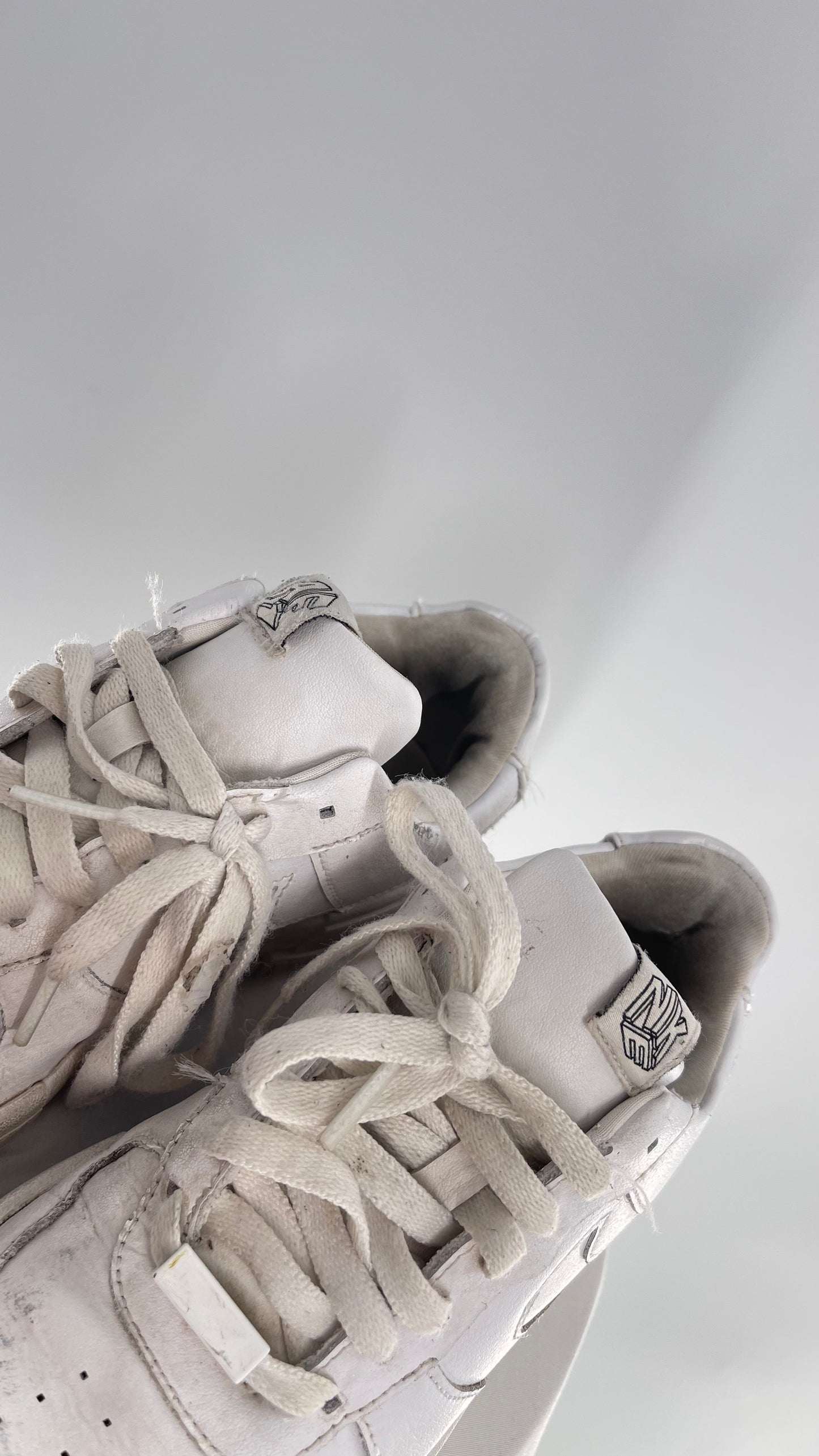 Vintage 1980s Retro Pixel Nike Air Force AF1 (8)