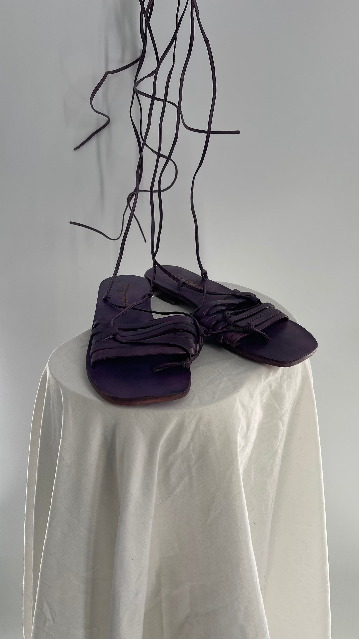 Free People Purple Cami Leather Wrap Around Gladiator Style Sandal (38)
