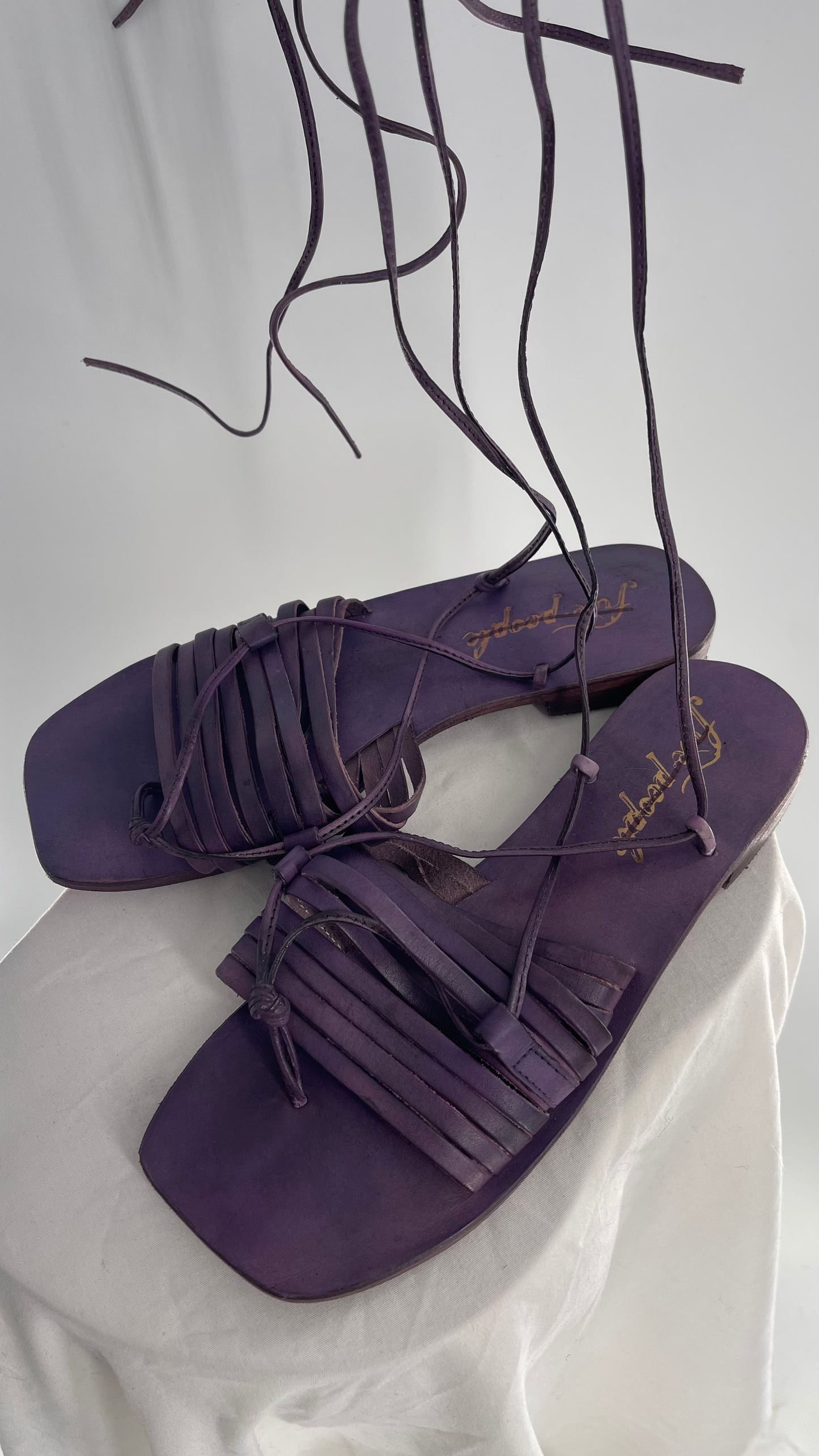 Free People Purple Cami Leather Wrap Around Gladiator Style Sandal (38)