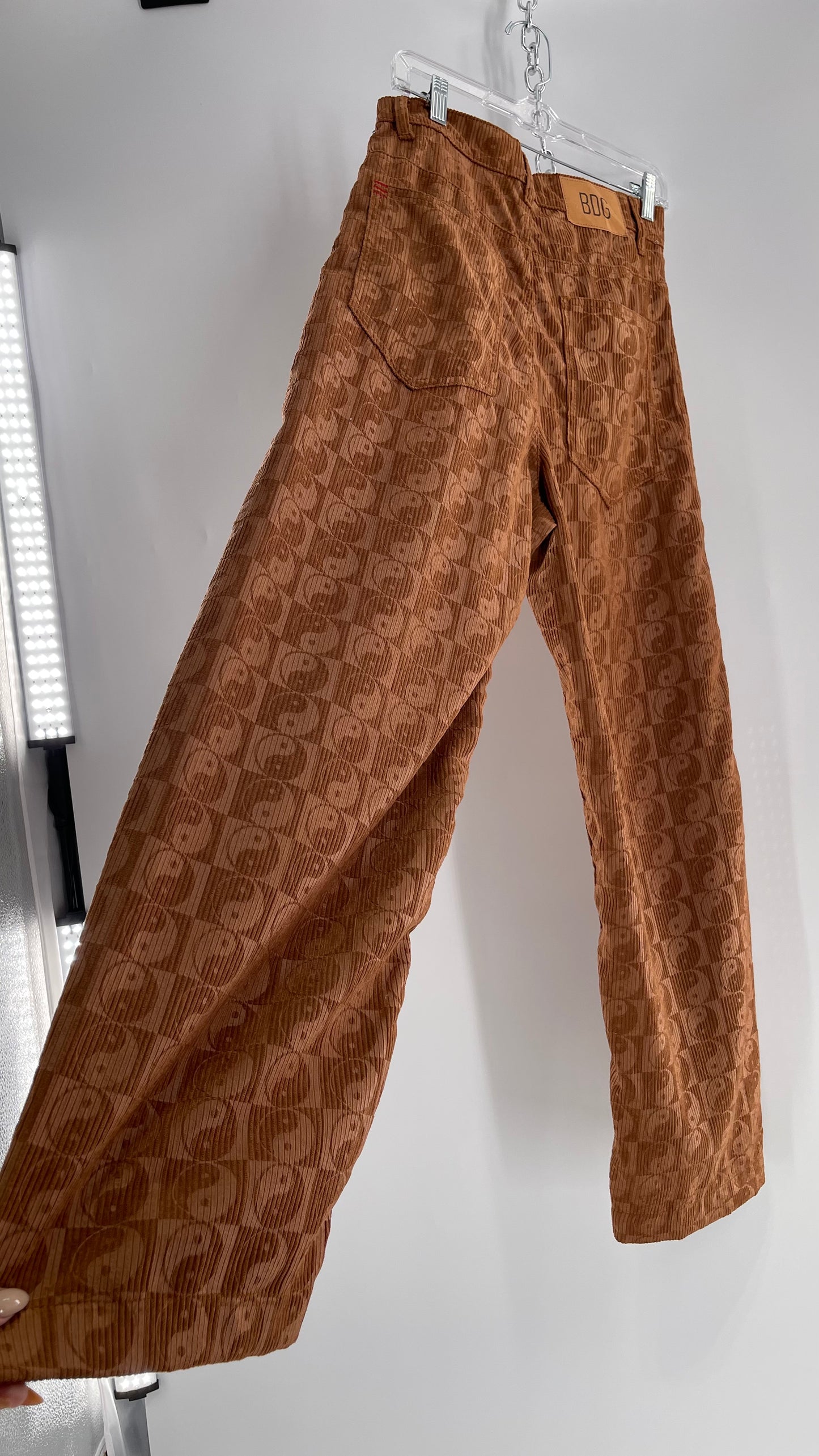 BDG Corduroy Checkered Ying Yang Straight Legs (28)