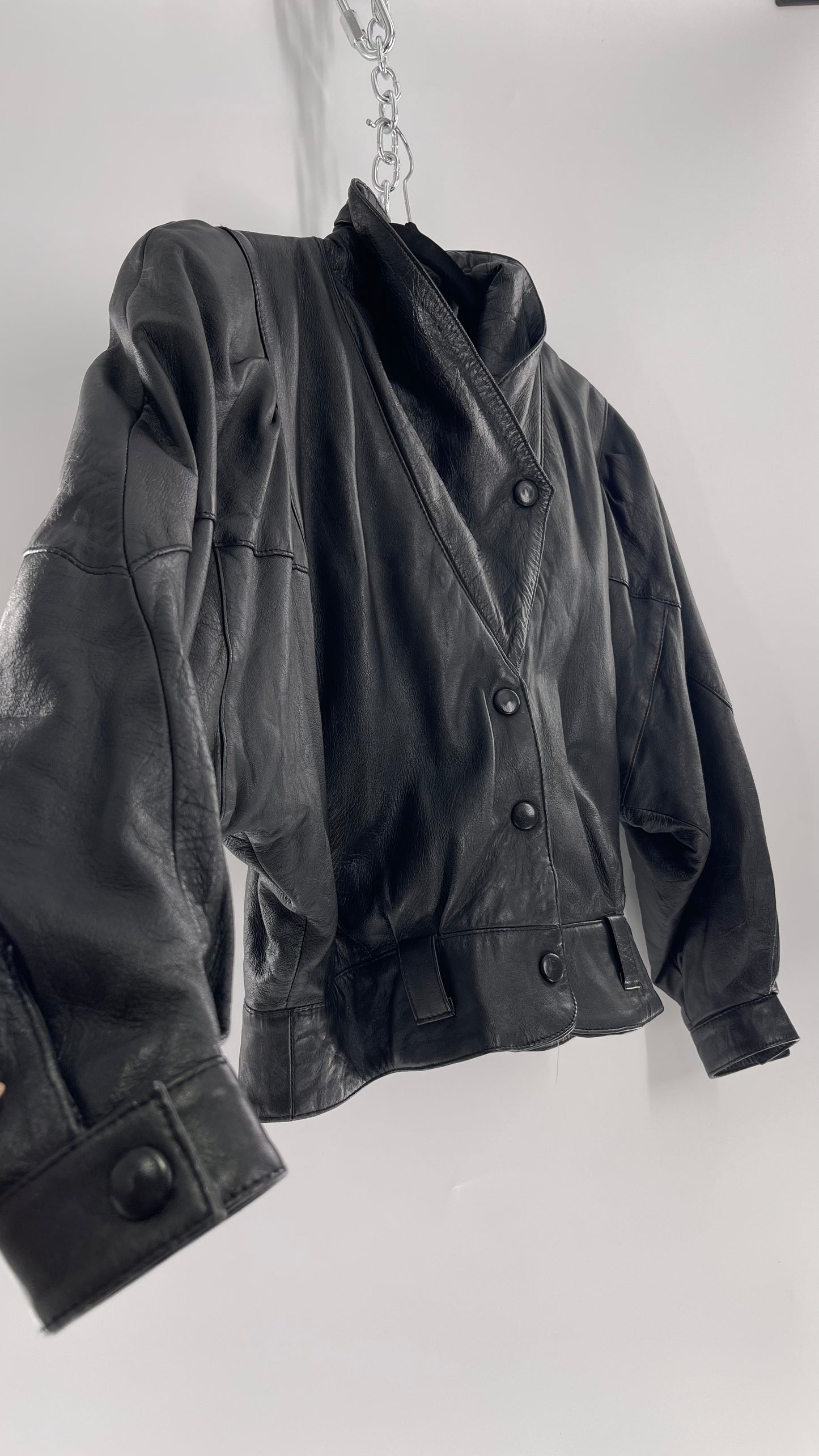 Vintage Black Leather Cropped Motorcycle Jacket (Medium)