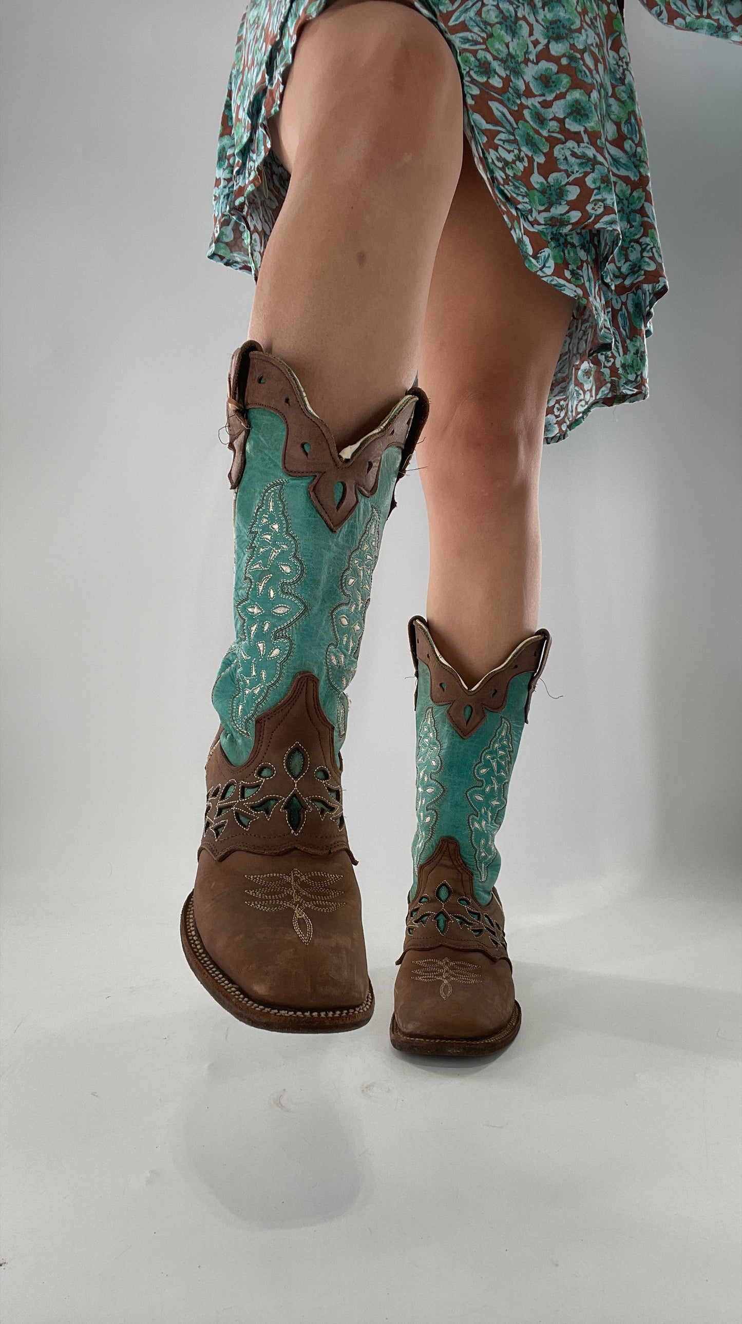 Porto Rebelde Turquoise Blue and Brown Leather Lazer Cut Embroidered Boots (6.5)