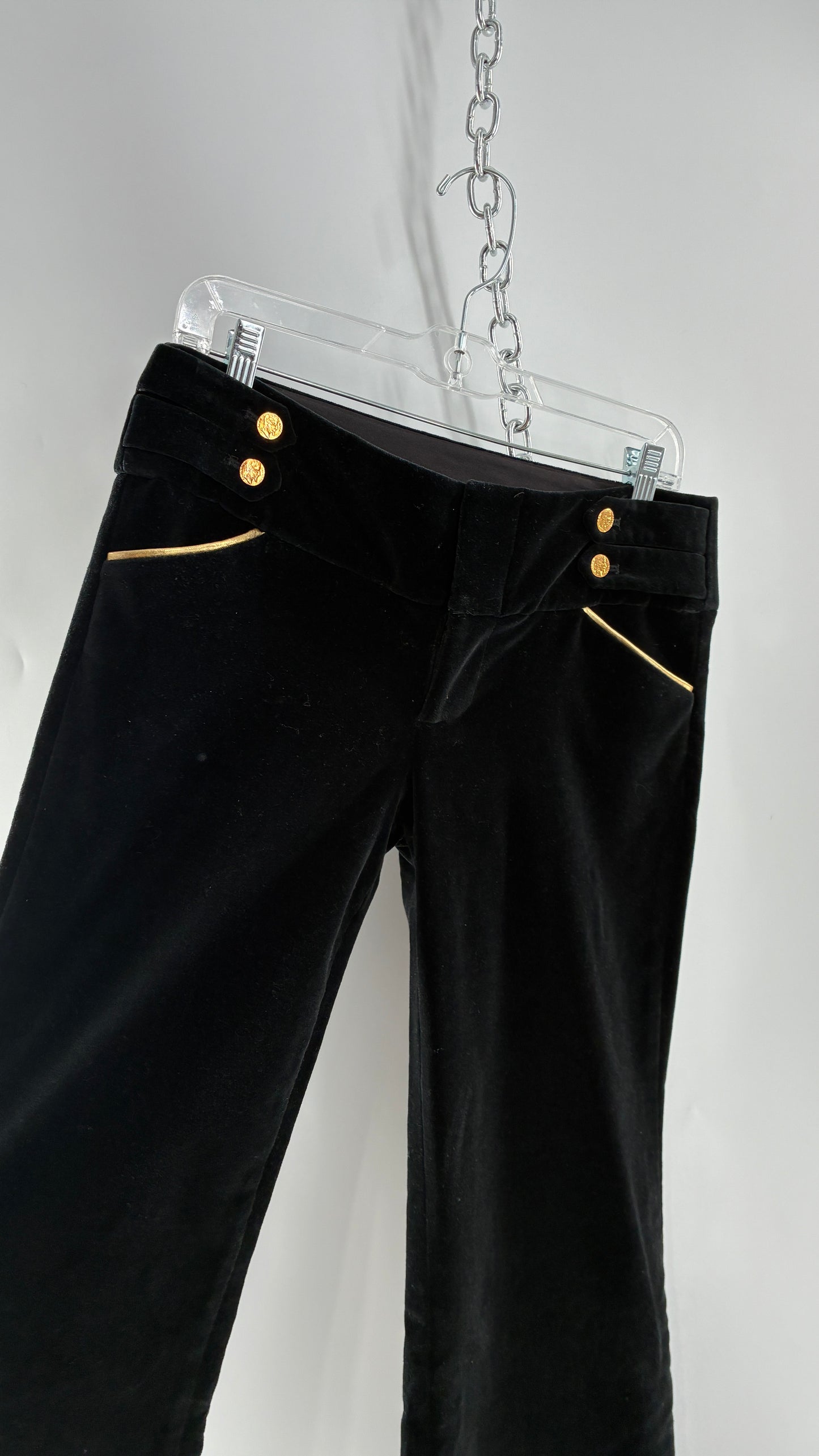 Vintage Alice + Olivia Thick Black Velour Low Rise Kickflare Pants with Thick Waistband with Gold Coin Detailing (6)