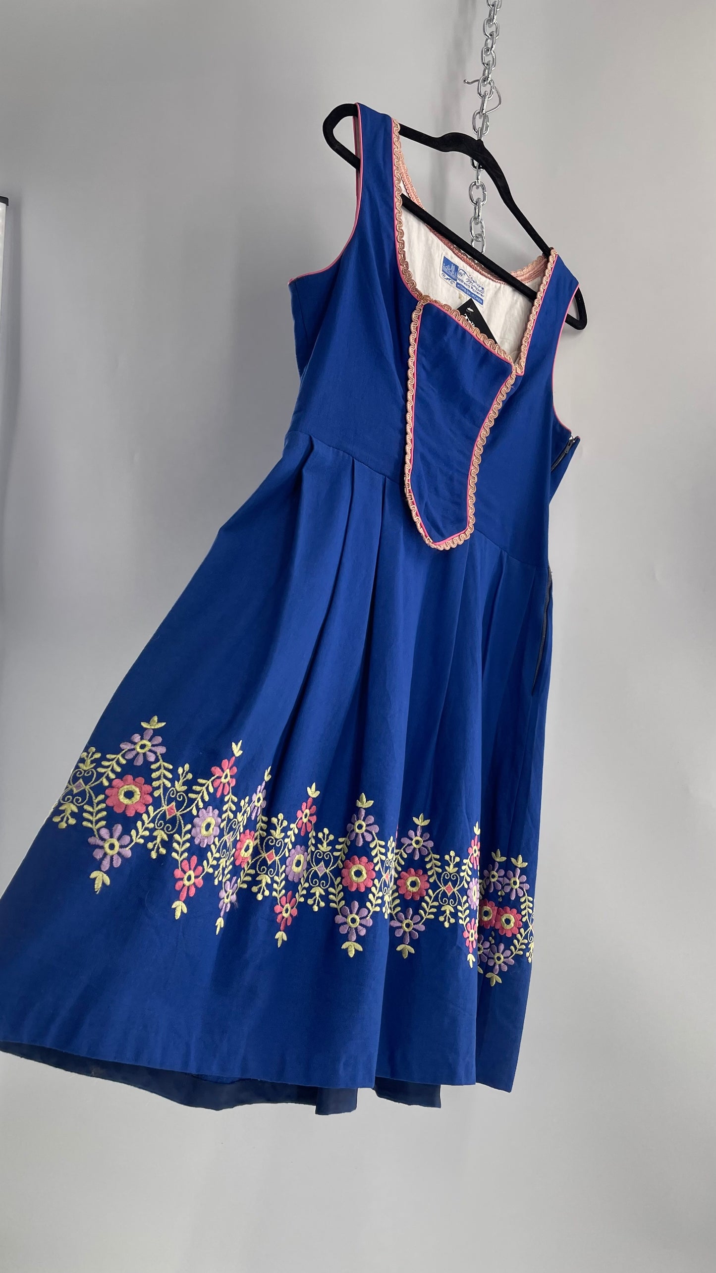 Vintage 1970s Spitzing Modell Wilhelm Picherer Hohenkirchen Traditional German Hand Embroidered Royal Blue Dress (M)