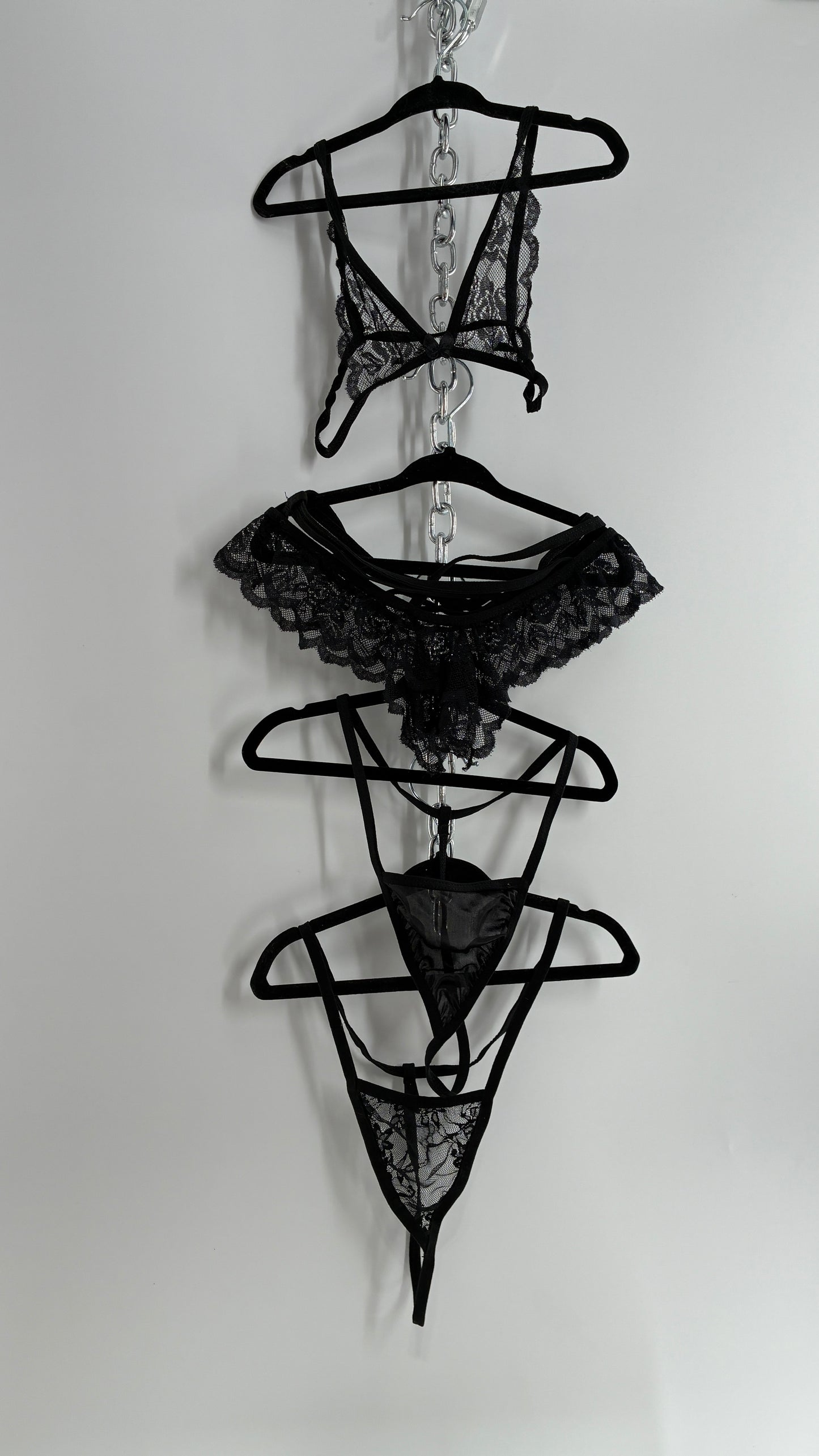 Deadstock Never Worn Interchangeable 8 Piece Lingerie Set (One Size)