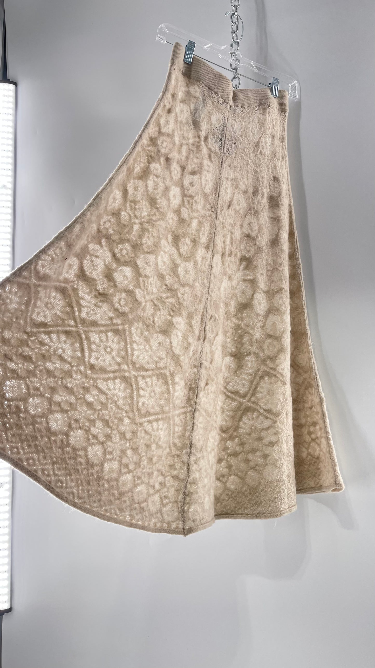 ZARA Open Knit Patterned Slightly Translucent Oatmeal Skirt (Small)
