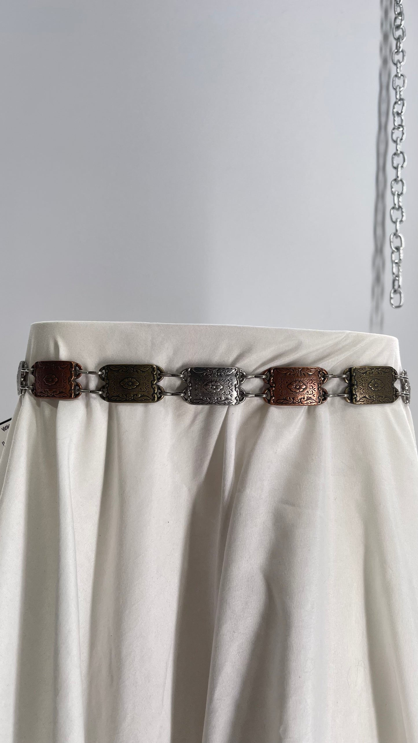 Vintage Mixed Metal Embossed Chain Belt (Medium)
