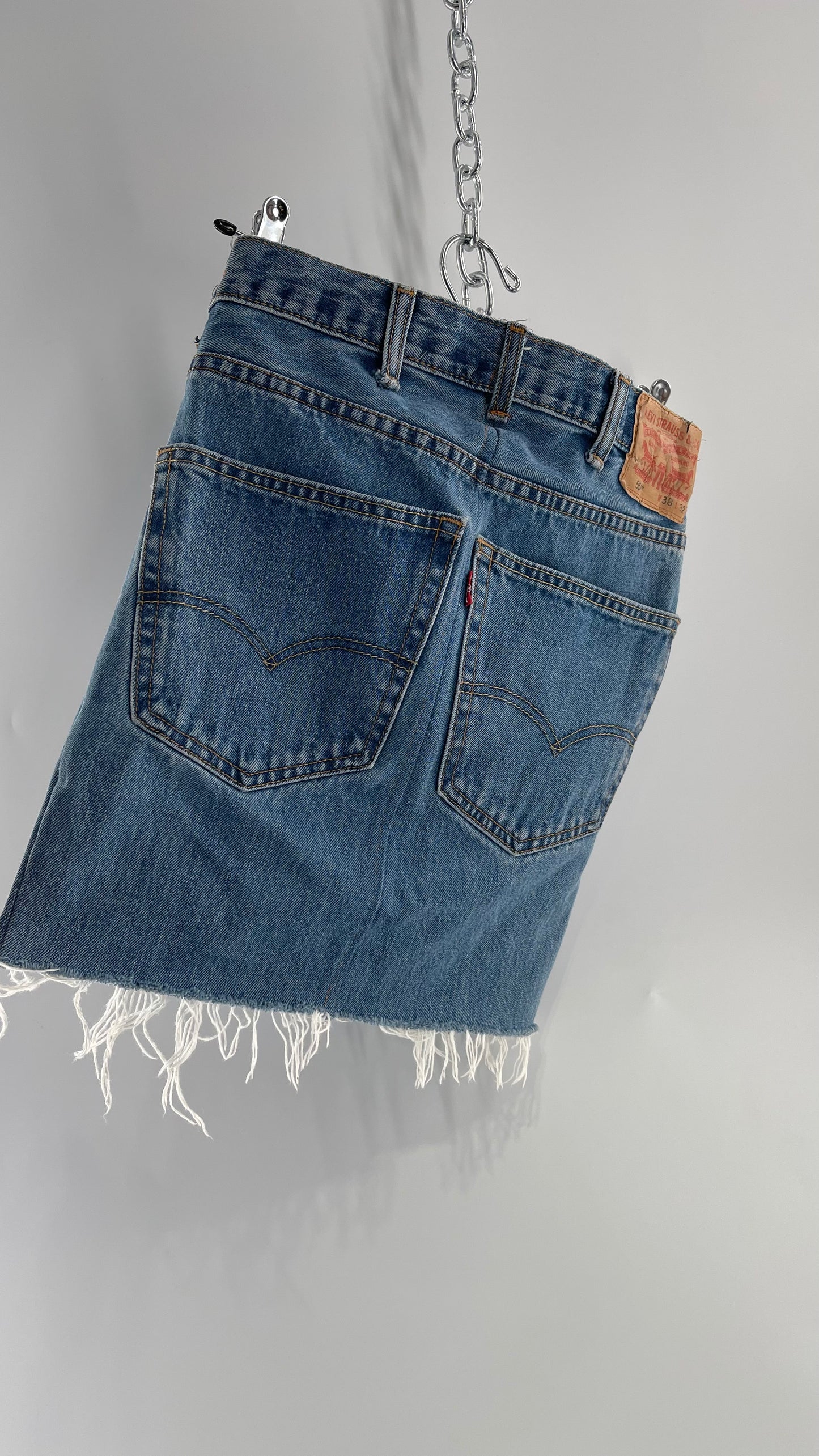 Urban Outfitters Levi Strauss Vintage Light Wash Denim Mini Skirt (Size XS)