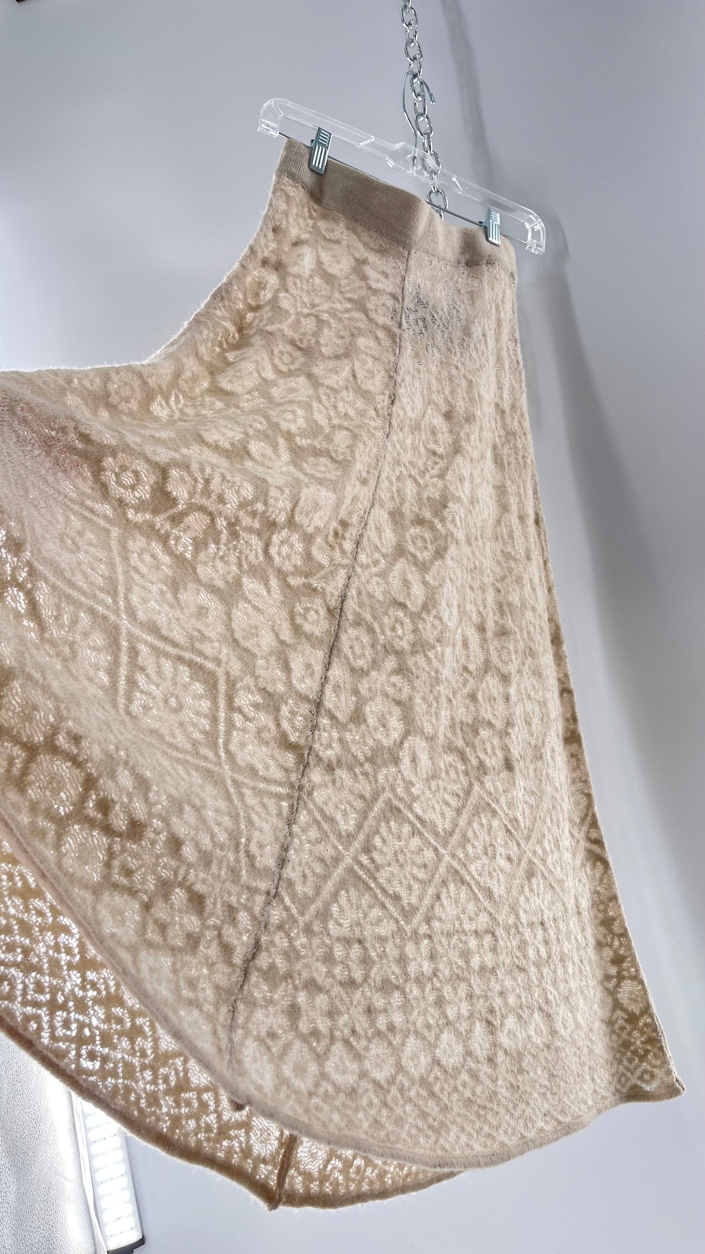 ZARA Open Knit Patterned Slightly Translucent Oatmeal Skirt (Small)