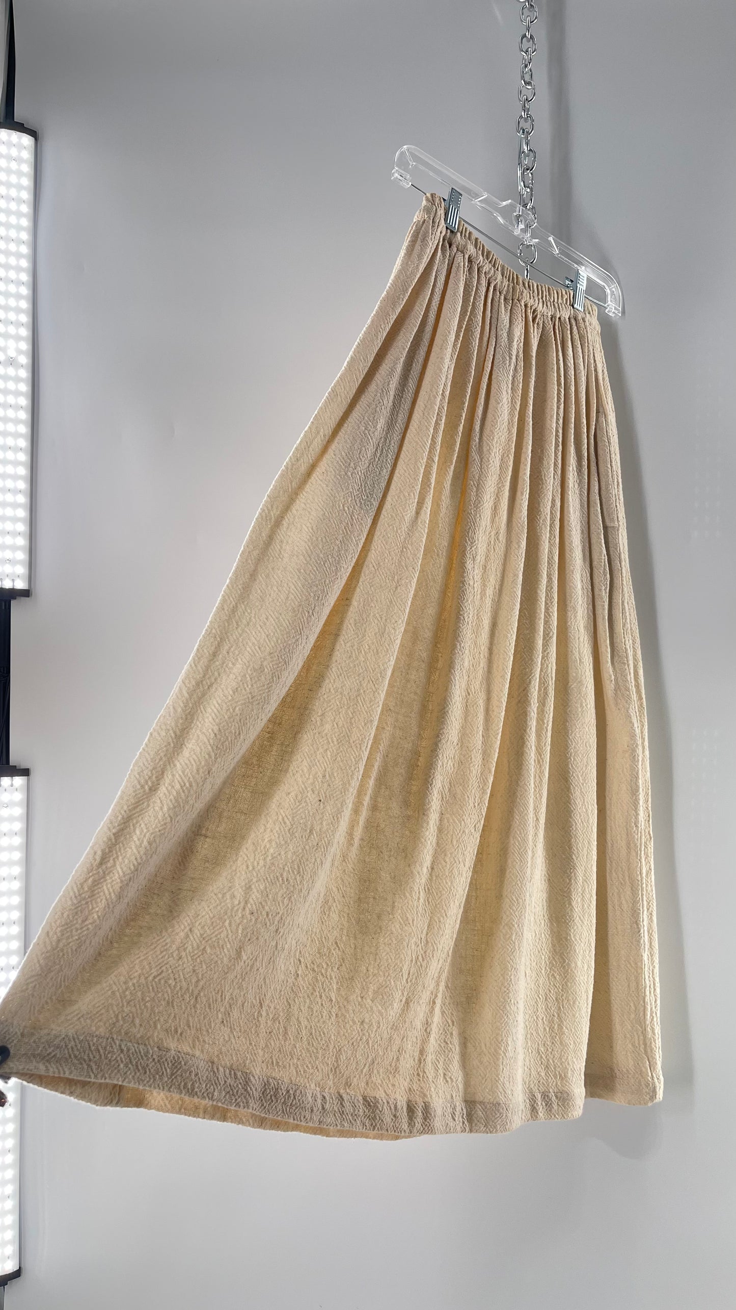 Vintage 1970s SANGAM Imports 100% Cotton White Maxi Skirt Made in India (Medium)