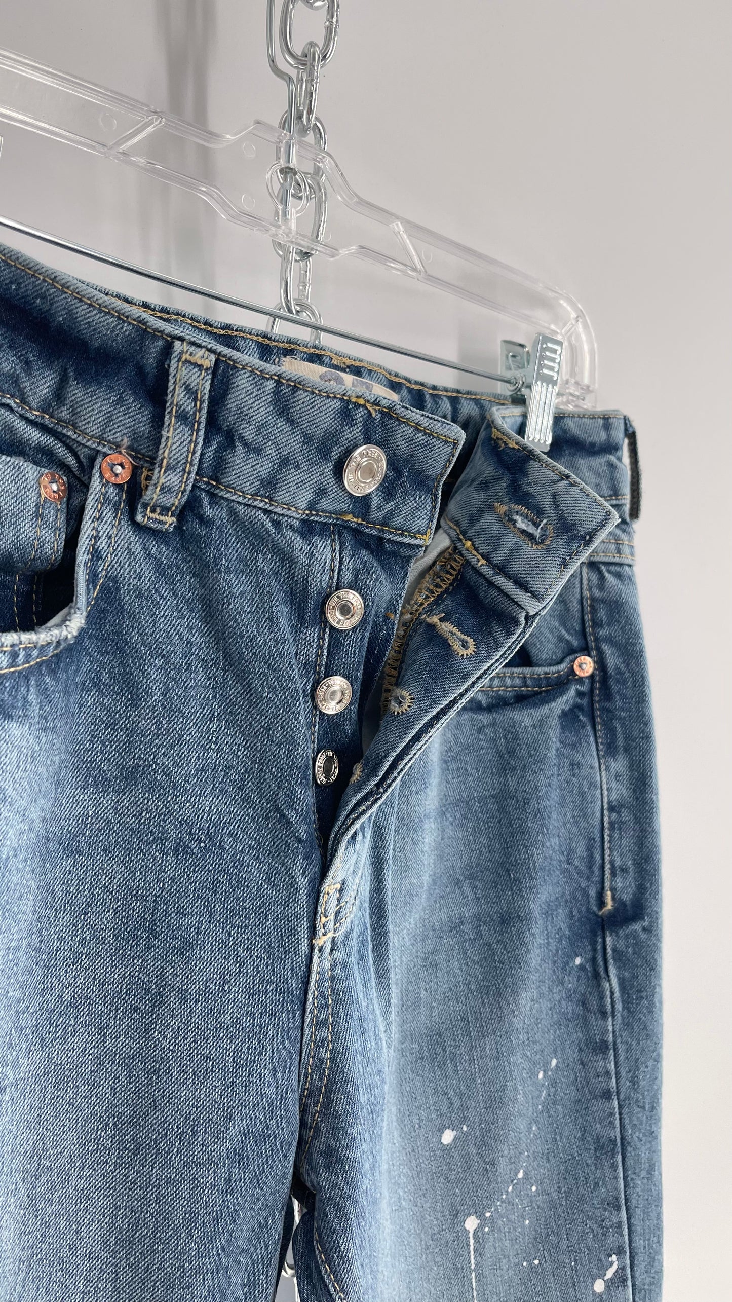 Free People Light Wash Straight Leg Jeans with Distressed Hem, Double Pockets and White Paint with Tags Attached (25)