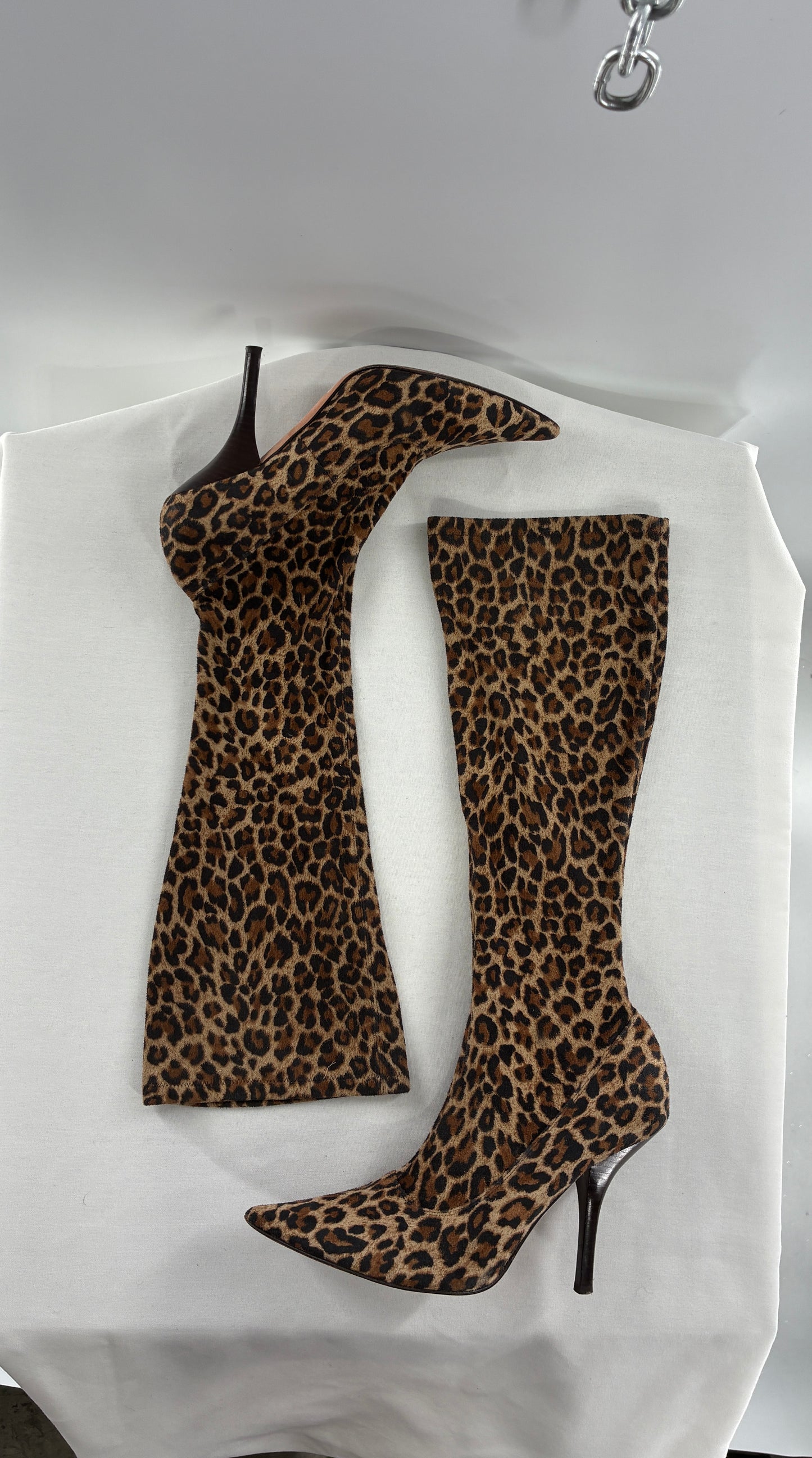 Vintage 1990s MARTINEZ VALERO Cheetah Print, Pointed Toe, Skinny Heel Knee High Boots (8)