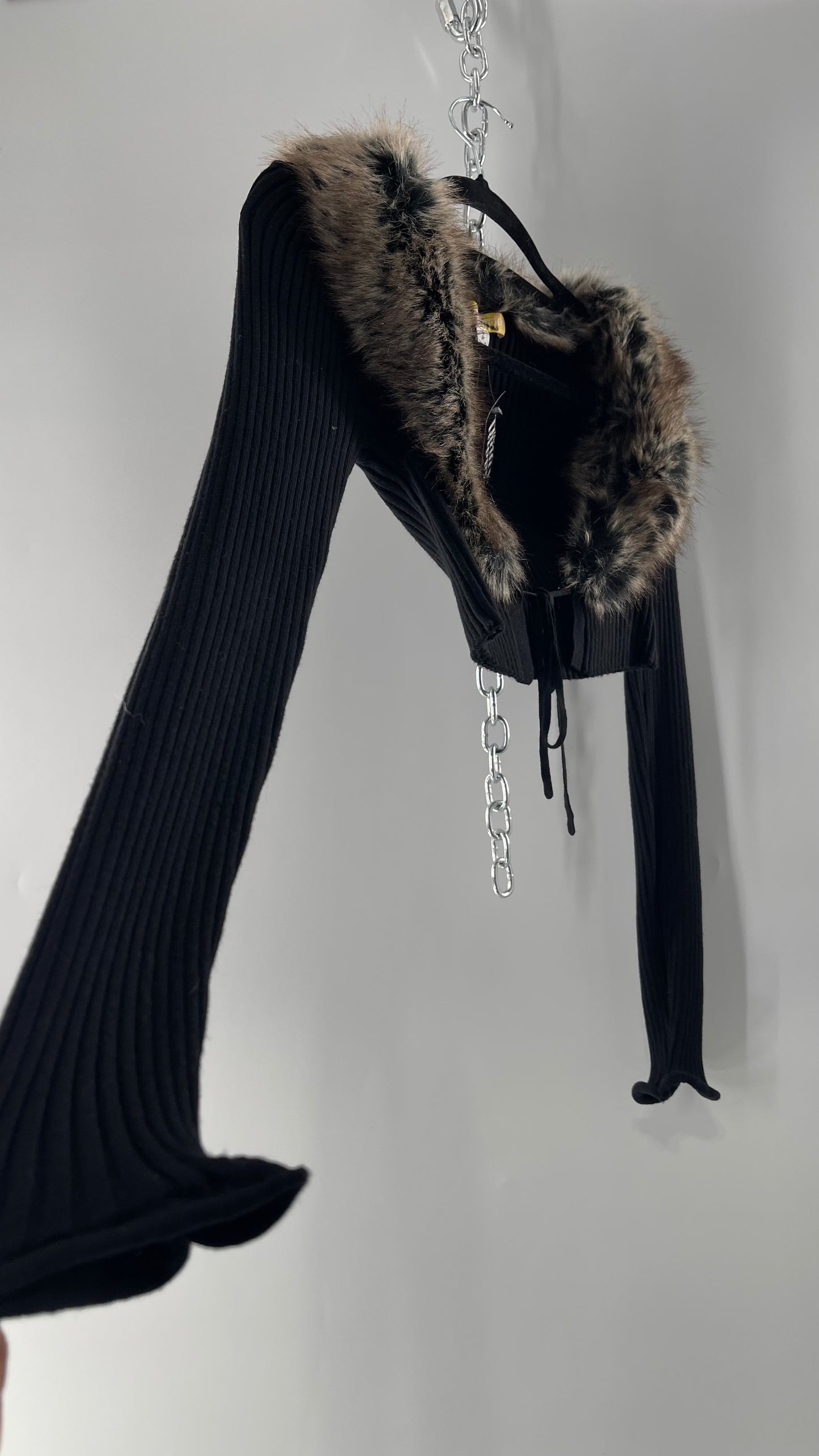Urban Outfitters Black Knit Cardigan Izzy Ribbed Shrug with Faux Fur Collar (S)