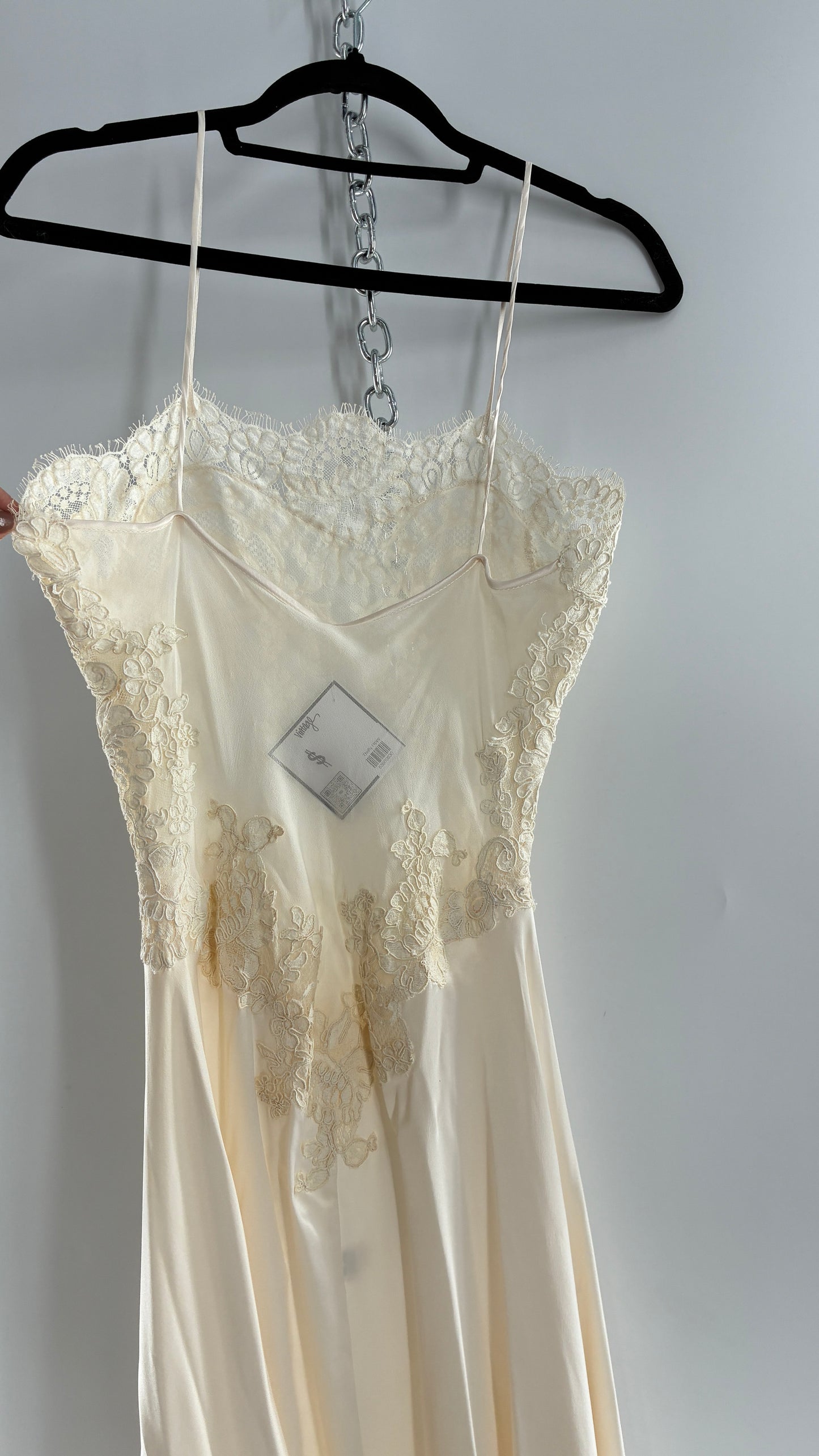 Vintage JONQUIL 100% Silk Gown with Heavy Lace Appliqués and Low Cut Sheer Back (Medium)