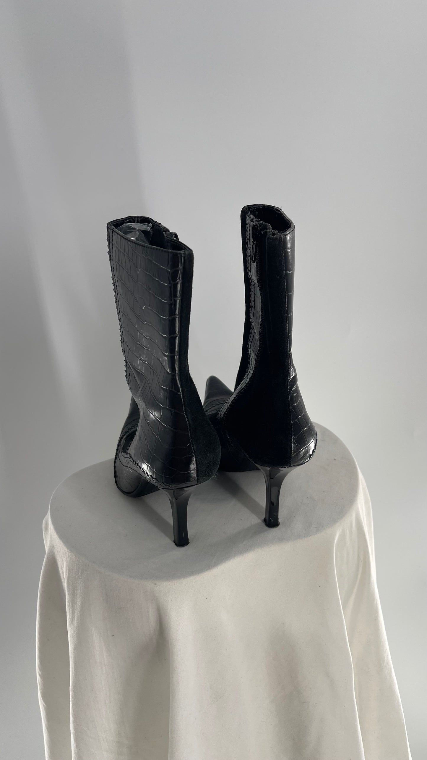 NINE WEST Black Leather Pointed Kitten Heel Boot with Scalloped Embossed Panels (8)