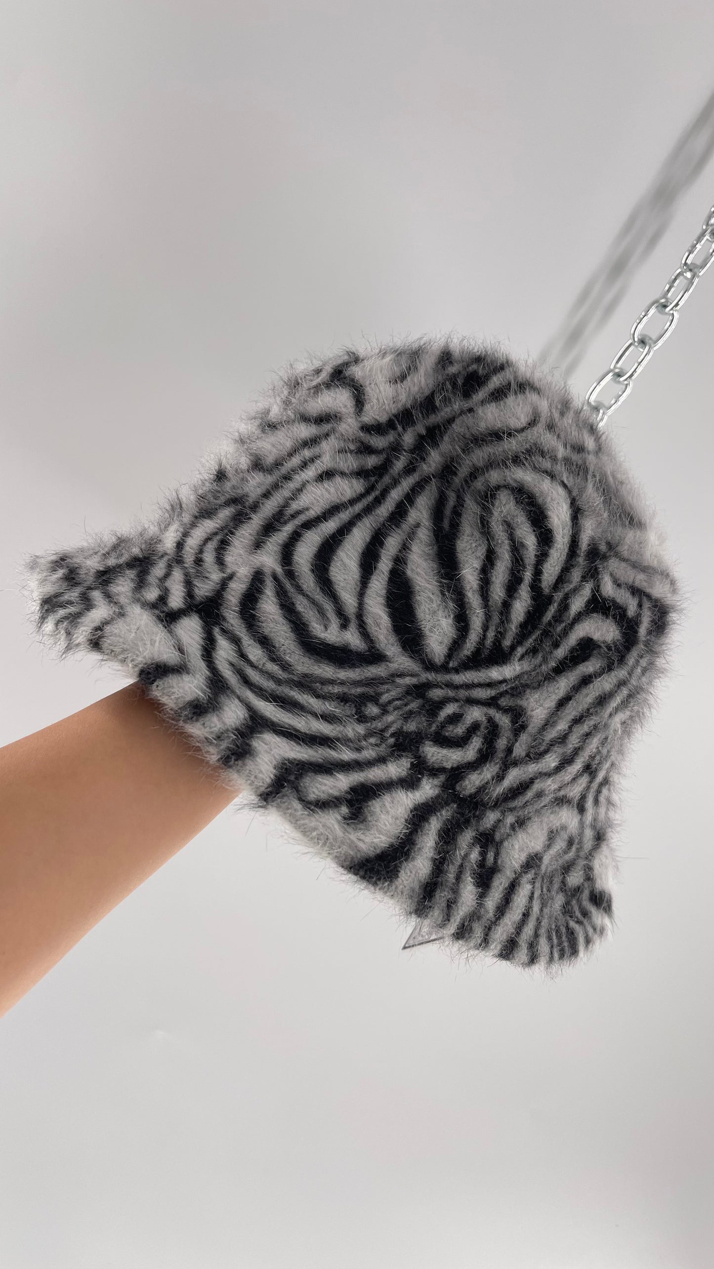 Vintage Designer Filippo Catarzi 80% Angora Zebra Printed Bucket Hat