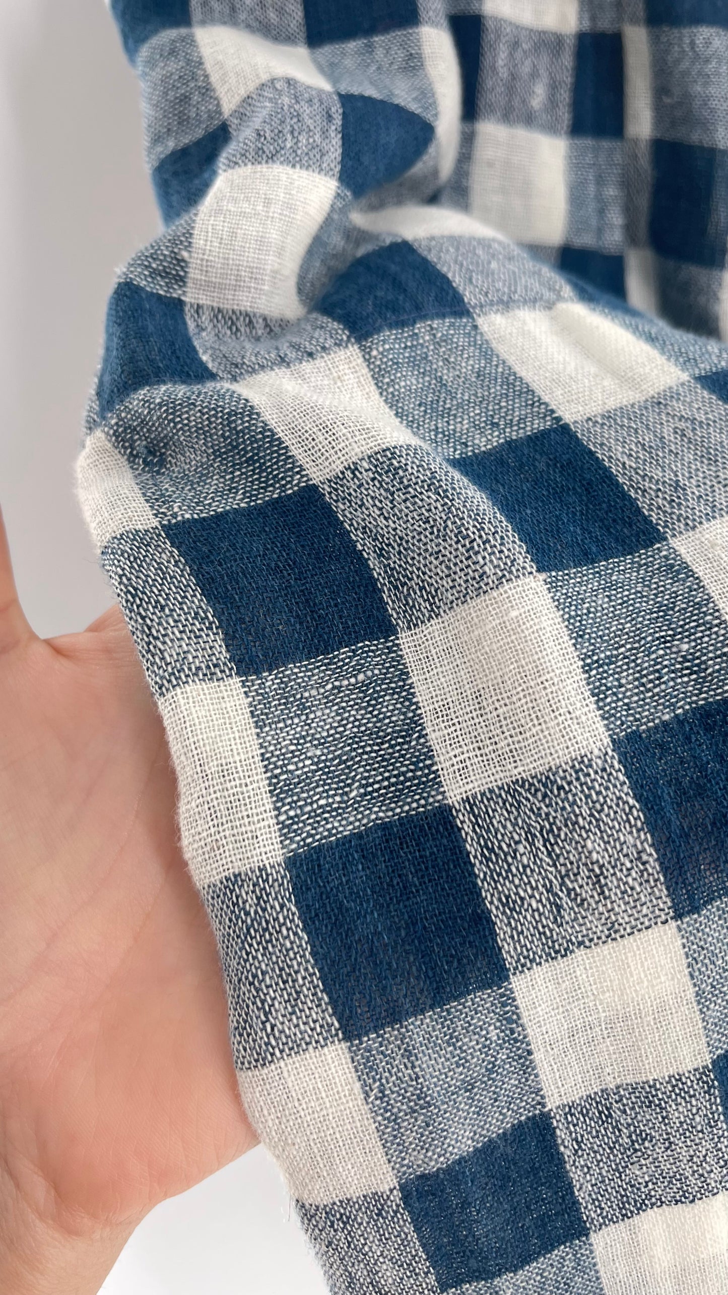 FAIRCLOTH Gingham Checkered White and Blue Linen/Cotton Cropped Drop Crotch (Small)