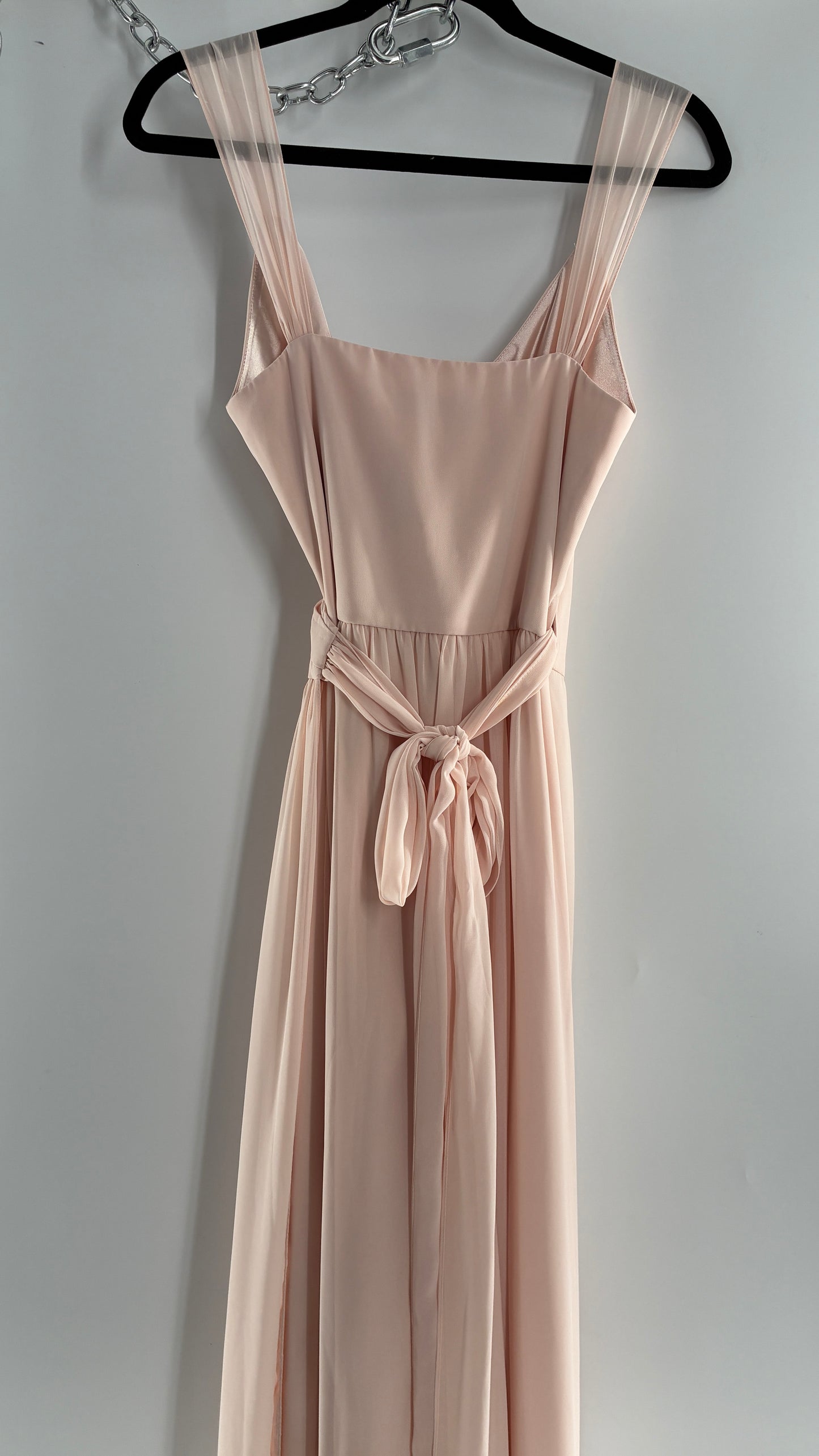 CEREMONY Joanna August Ballet Slipper Pink Vented Gown with Tied Waist (Small)