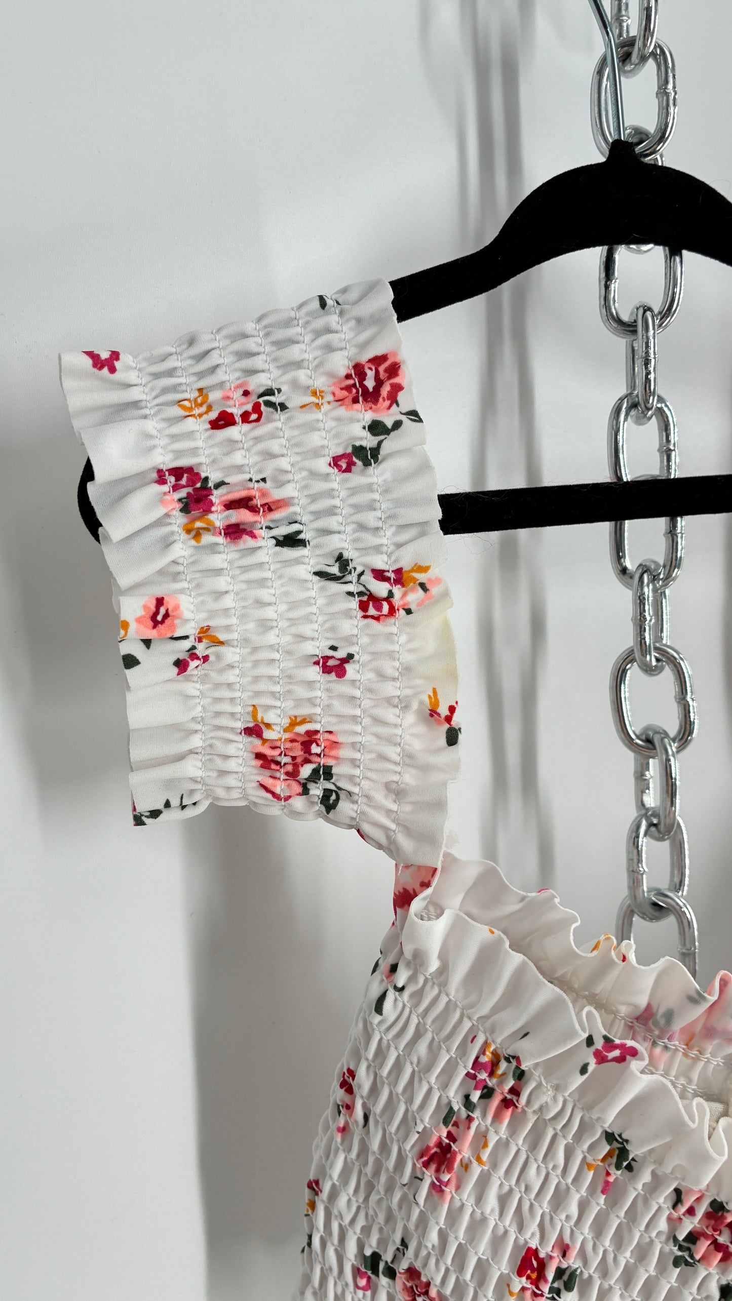 White Floral Smocked Off the Shoulder Underwire Swim Top with Tags Attached (Medium)