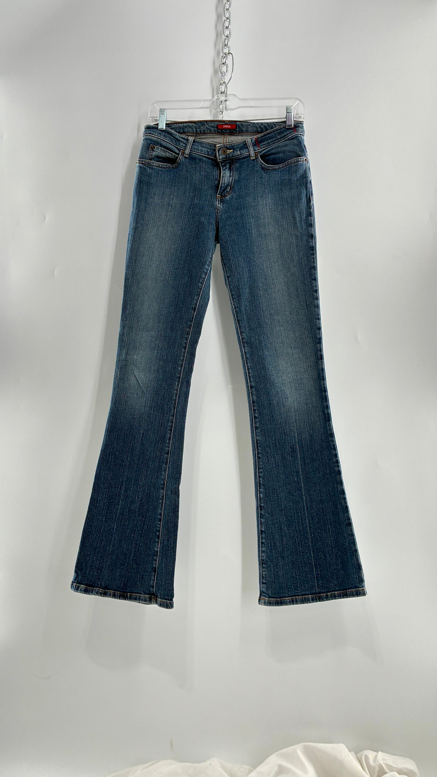 Vintage GUESS Light Wash Kick Flare Jeans (28)