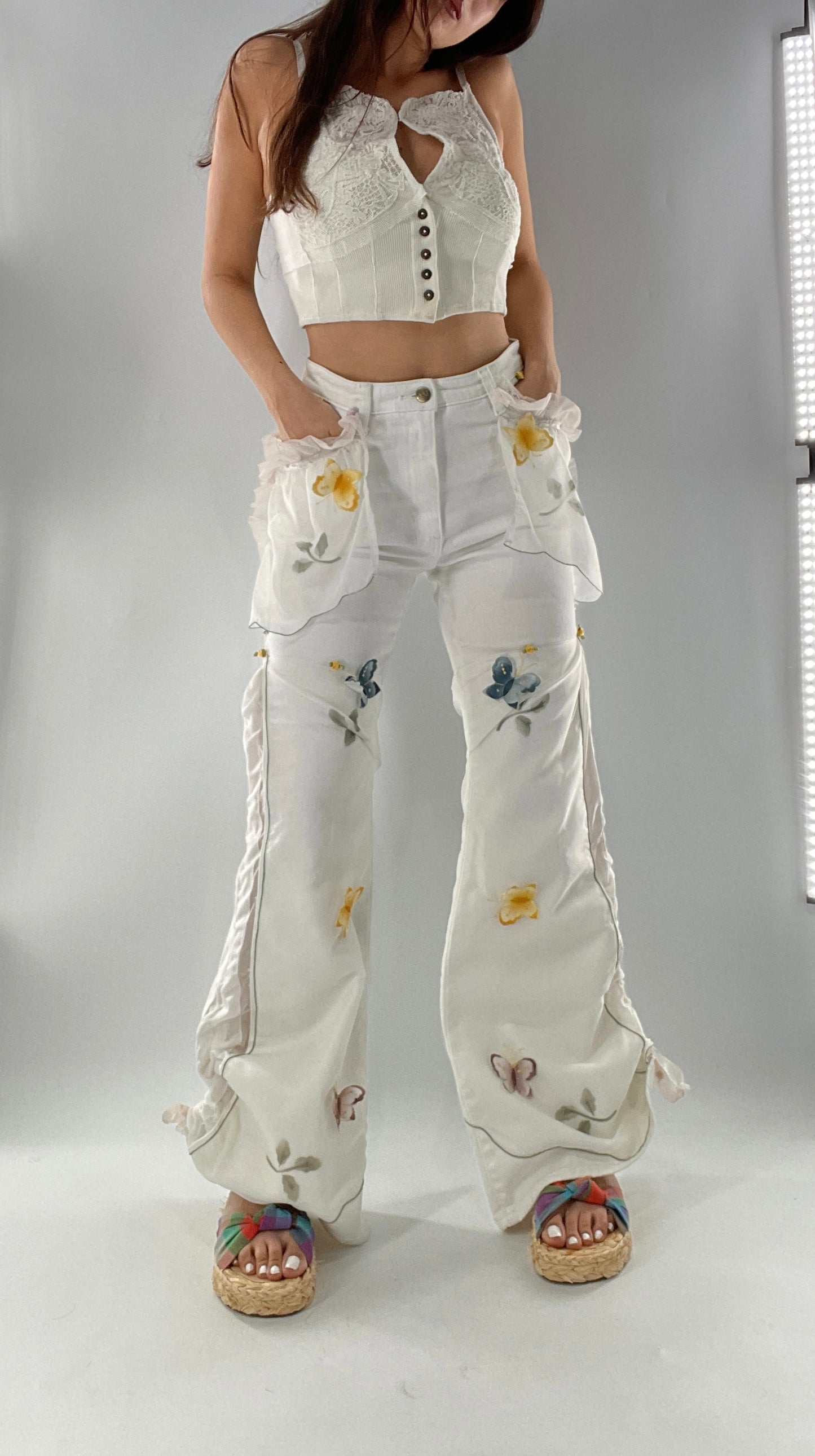 Remade Upcycled Lee White Jeans with Drawstring Adjustable Length, Lace Trim Pockets, Embroidery and Appliqué Details (27)