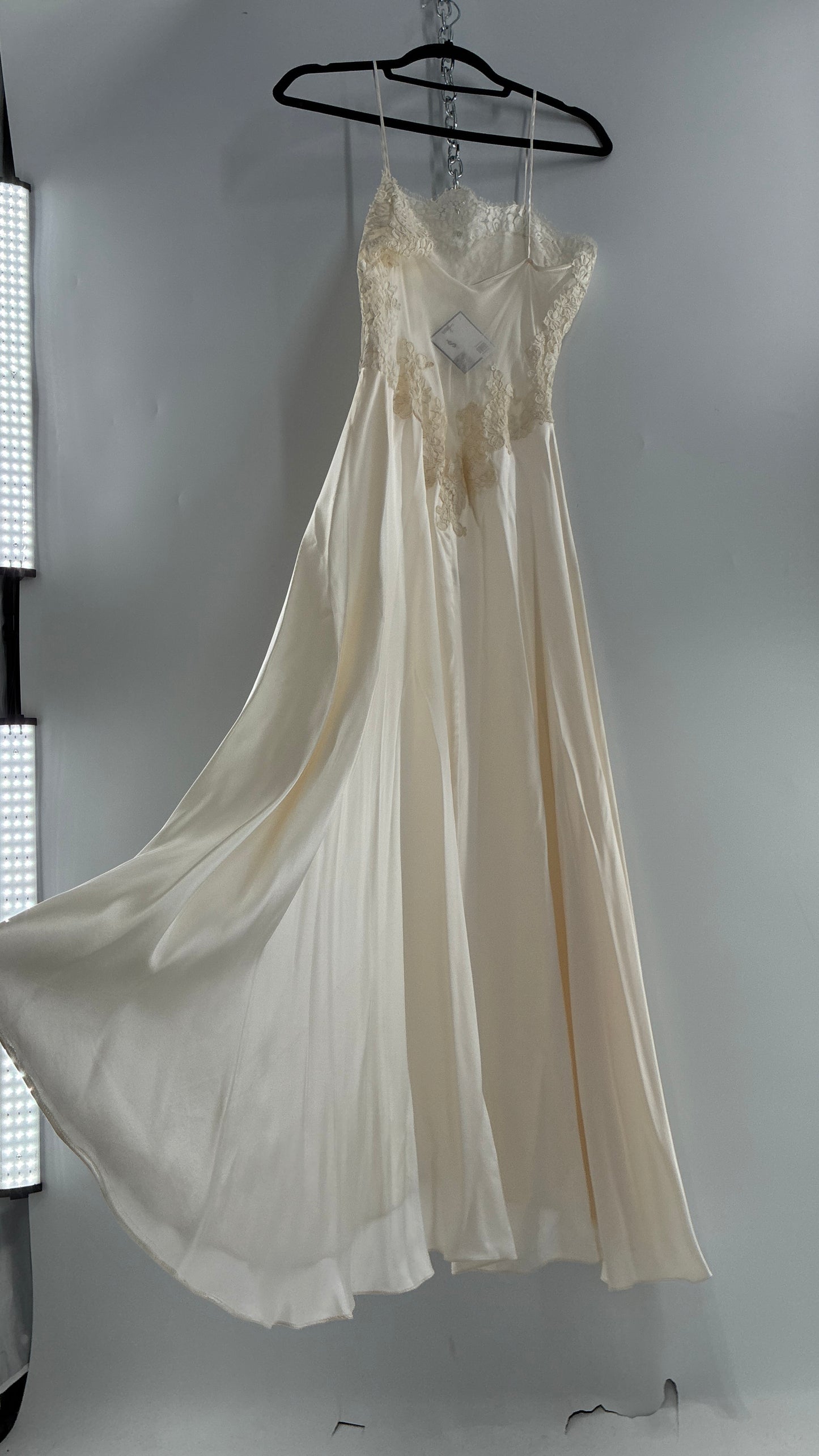 Vintage JONQUIL 100% Silk Gown with Heavy Lace Appliqués and Low Cut Sheer Back (Medium)