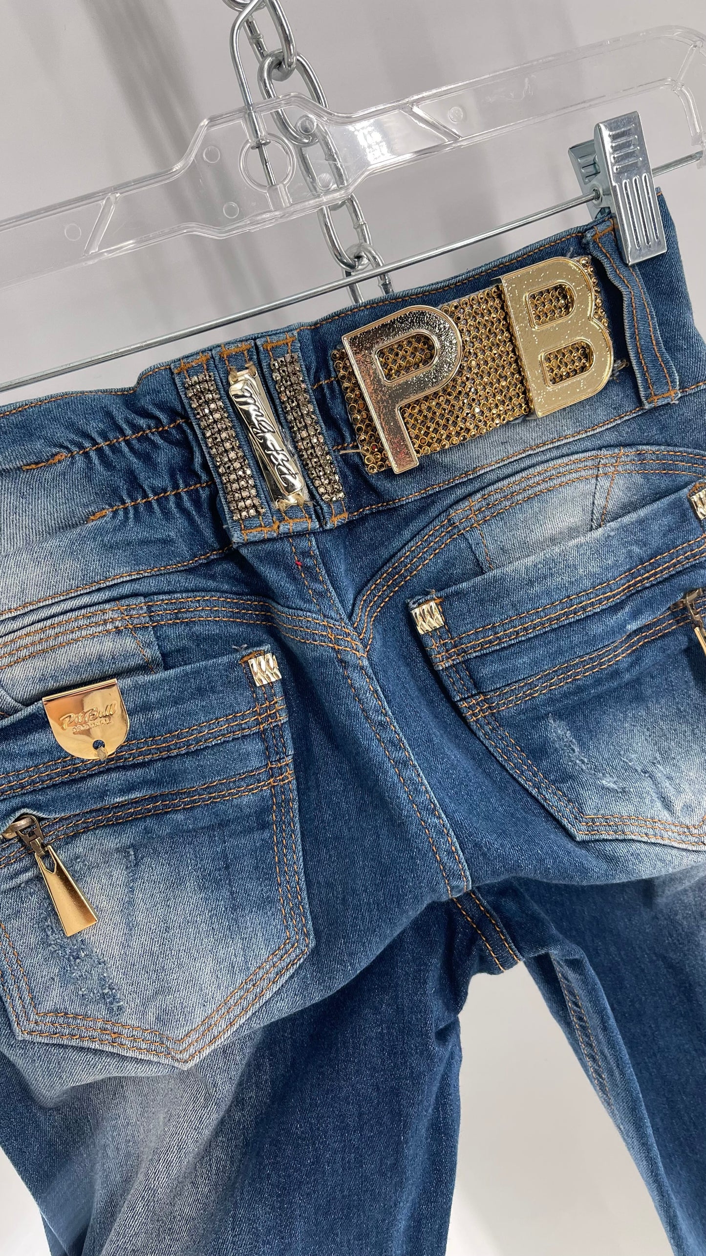 Vintage Brazilian PitBull Jeans with Fading and Gold Hardware Details (36)