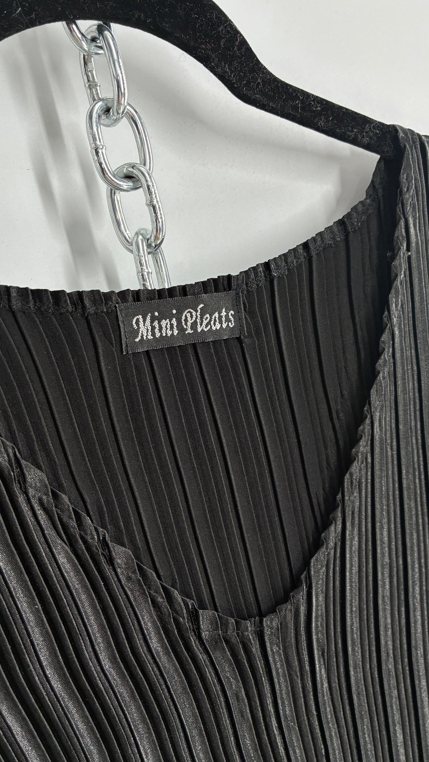 Vintage MINI PLEATS Black Tiered Dress (M-L)